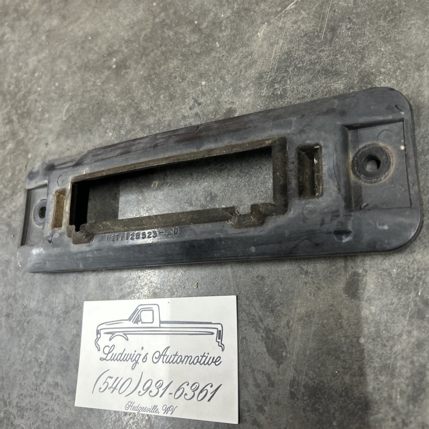 1992 - 1996 FORD F150 F250 F350 4.9 5.0 5.8 7.3 7.5 PCM RUBBER F2TF-12B523-AD