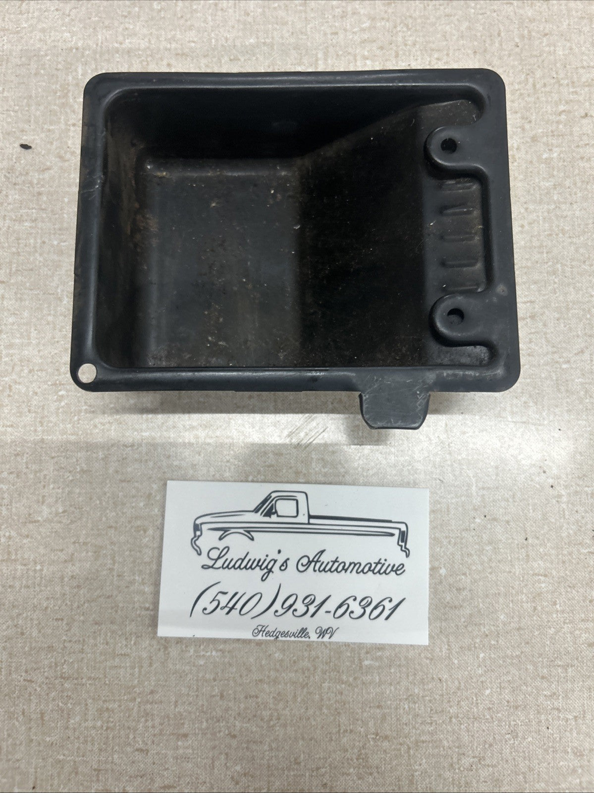 1992 - 1997 Ford F250 F350 Dashboard Ash Tray Metal Insert. OOEM