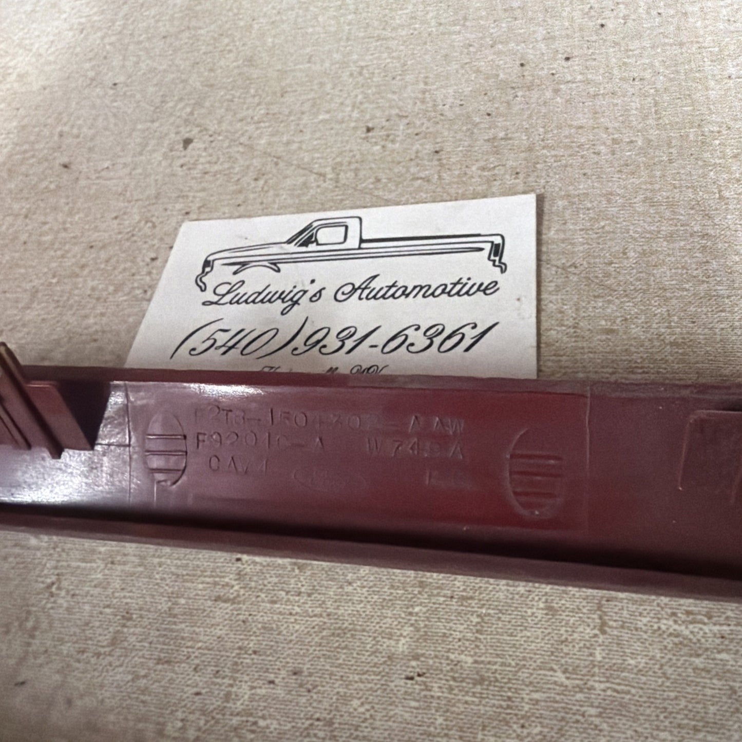 1992-1997 Ford F150 Bronco F250 F350 Climate Control Switch Bezel DARK RED