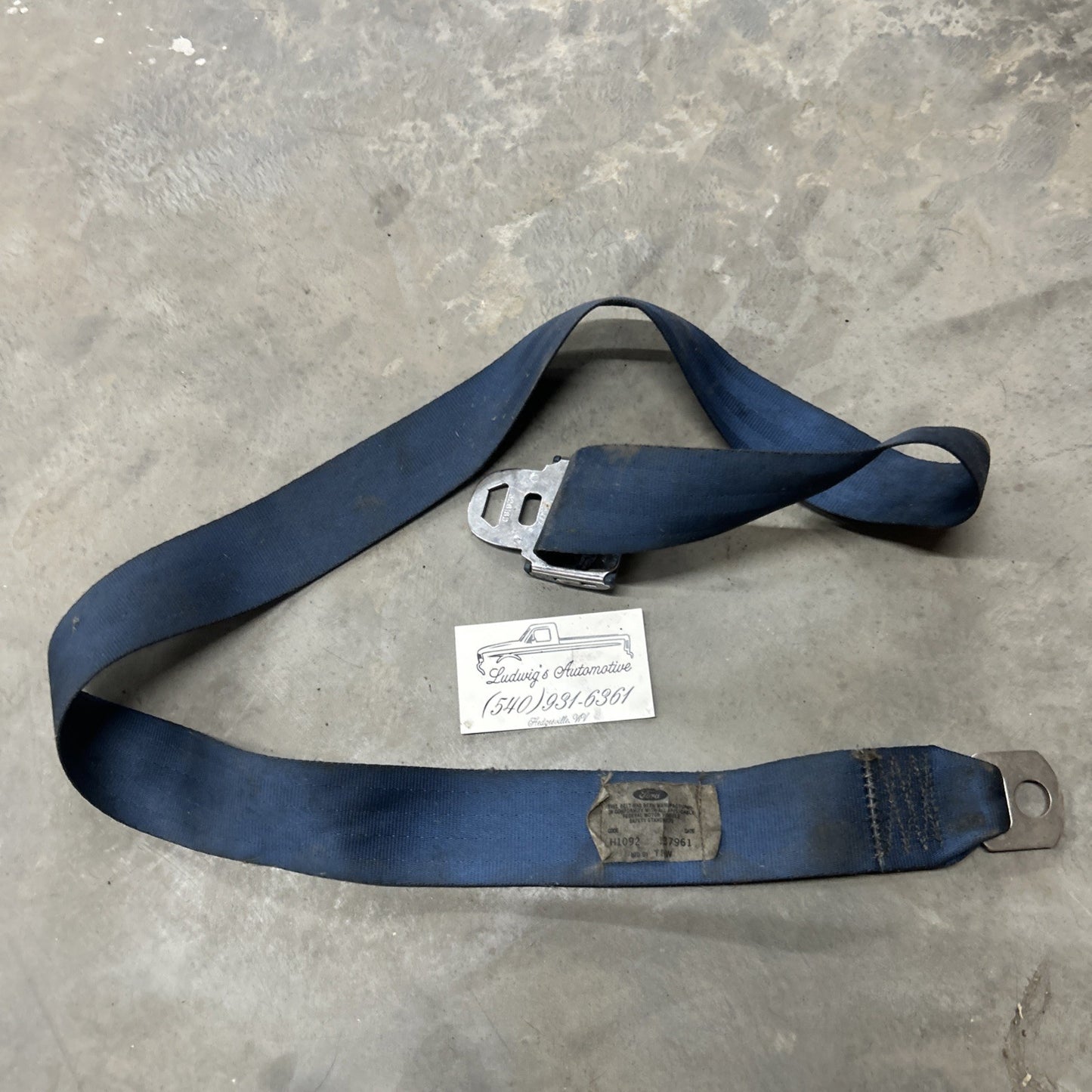1992 - 1997 Ford F150 F250 F350 Center Lap Belt. OEM. Blue
