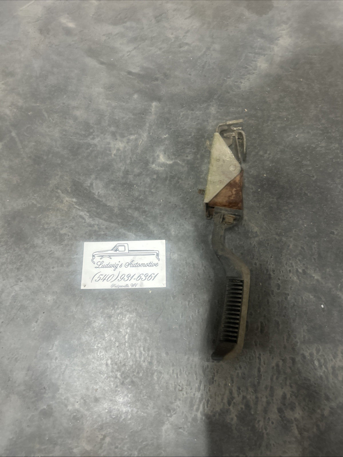 1992-1996 Ford Truck F150 F250 F350 Passenger RH Interior Inner Door Handle OEM