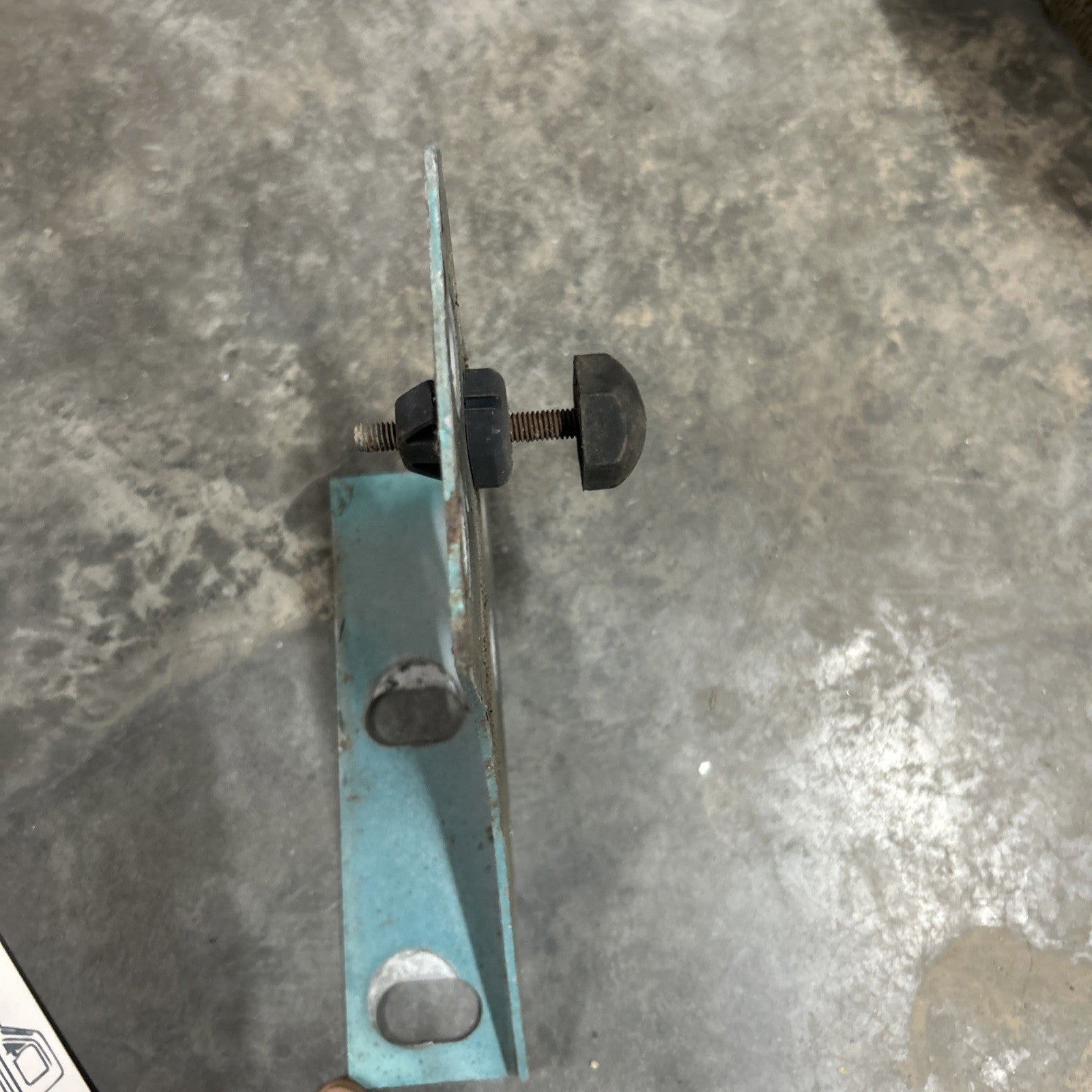 92-97FORD F150 F250 F350 F450 Bronco Upper L&R CORNER CORE SUPPORT BRACKETS OEM