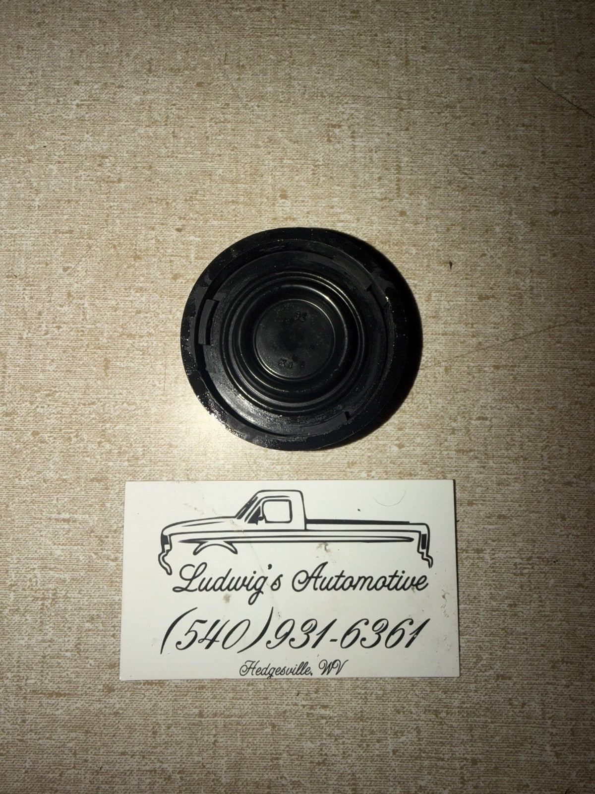 1992-1997 Ford F150, F250, F350, Fsuperduty, Bronco BrakeMaster Cylinder Cap OEM