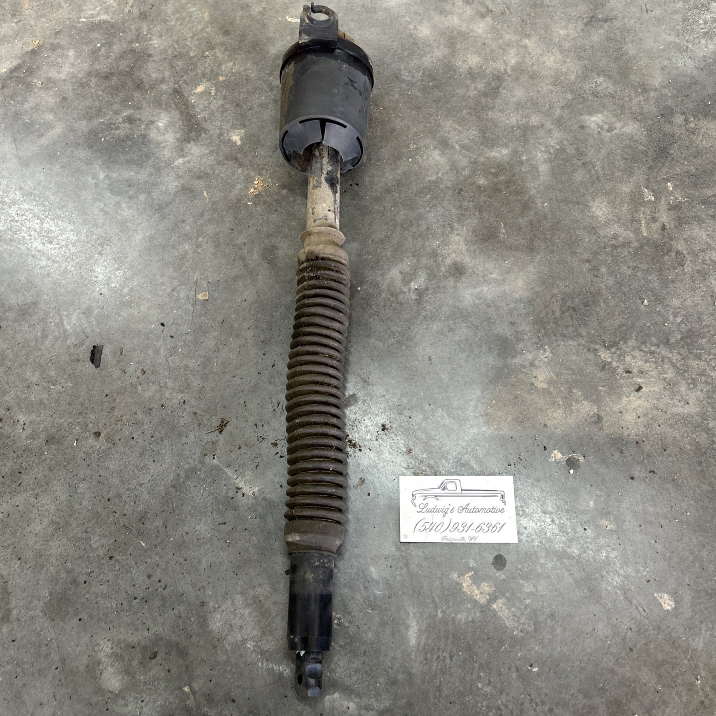 92-96 Ford F-150 F-250 F-350 Steering Column Intermediate Shaft OEM F7DZ7361A