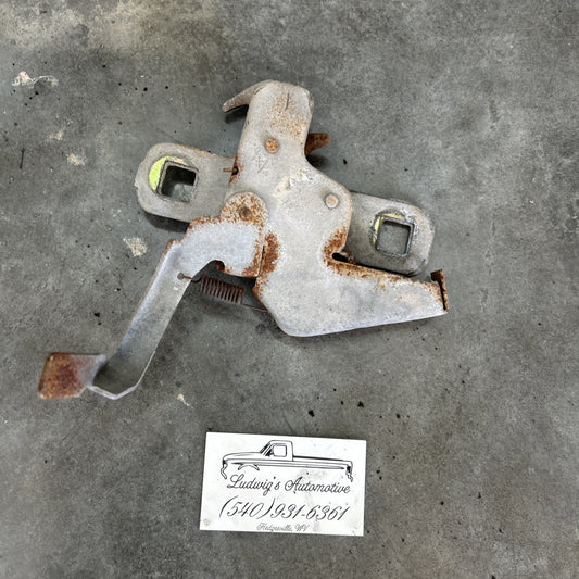 87-97 Ford F150 F250 F350 Bronco F2TZ-16700-A Hood Latch Assy OEM 2855