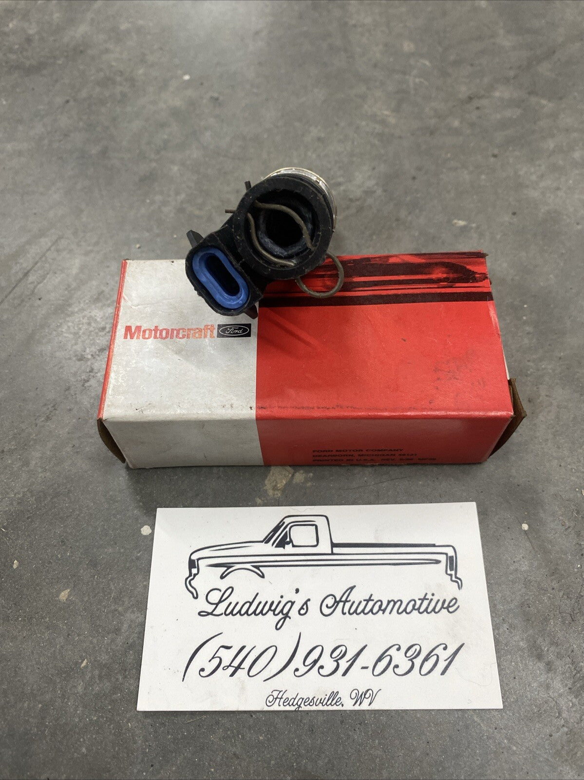 NOS OEM Ford DY-416 E43Z-9E731-A Cruise Control Vehicle Speed Sensor