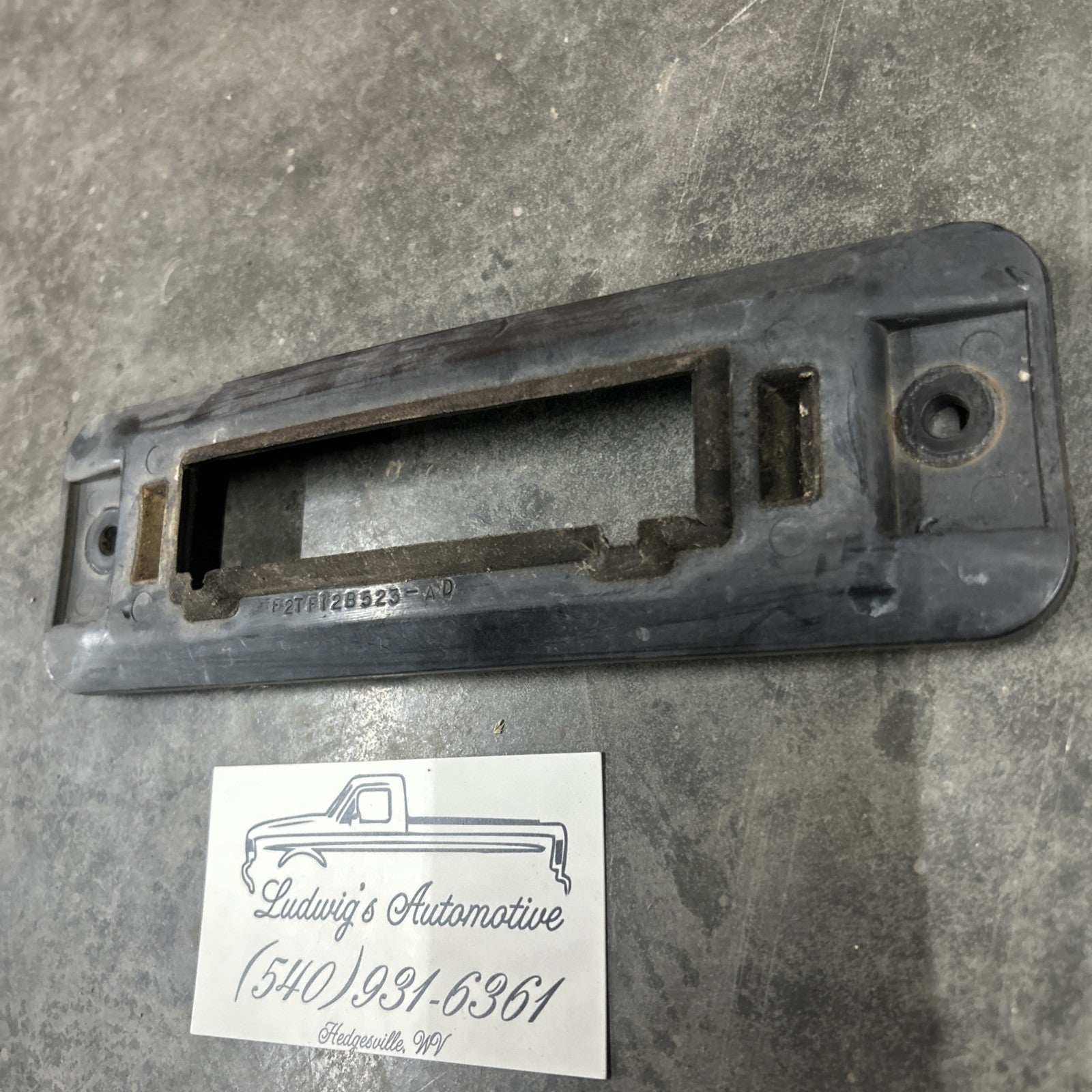 1992 - 1996 FORD F150 F250 F350 4.9 5.0 5.8 7.3 7.5 PCM RUBBER F2TF-12B523-AD