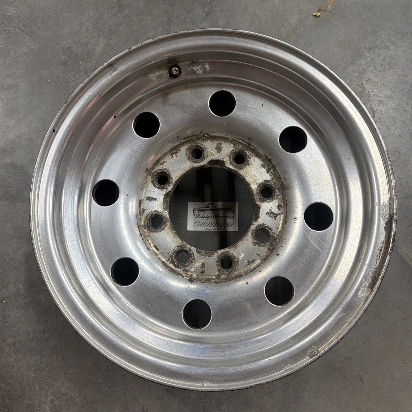 1992-1997 Ford F250,F350 Aluminum 16” 8x6.5 Single Wheel