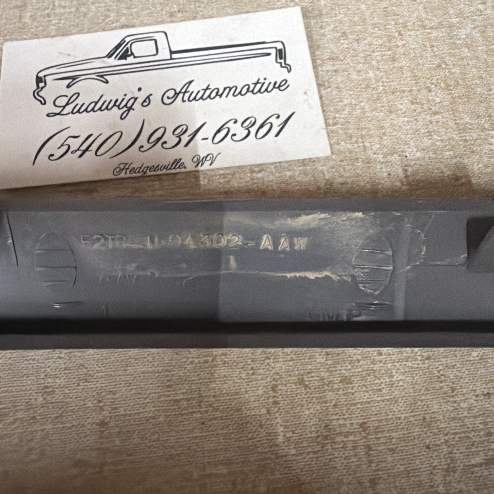 1992-1996 Ford F150 F250 F350 Bronco LIGHT Gray Climate Control Trim Bezel OEM