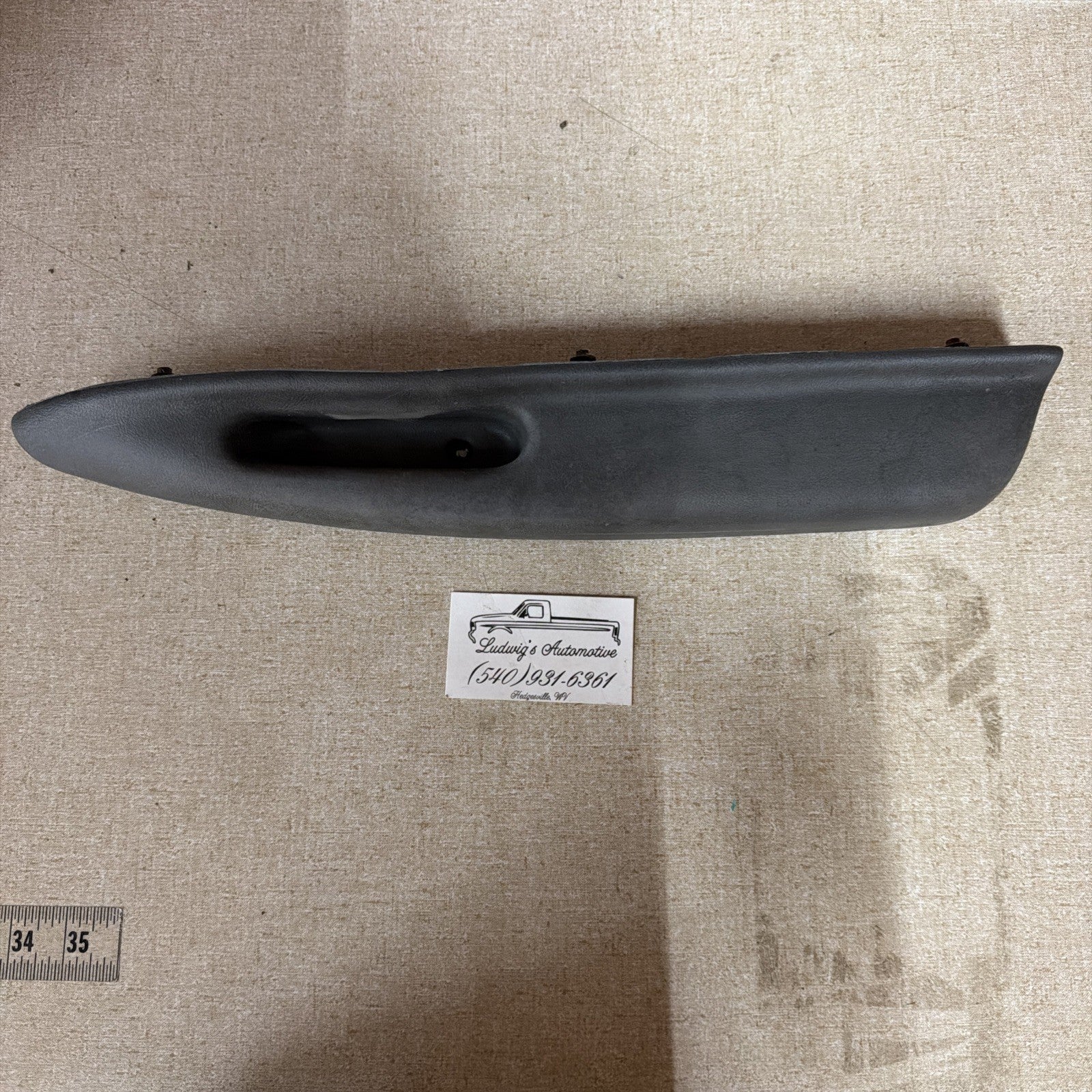 92-96 Ford F-150 F-250 Bronco Passenger Side Armrest Door Pull Handle OEm