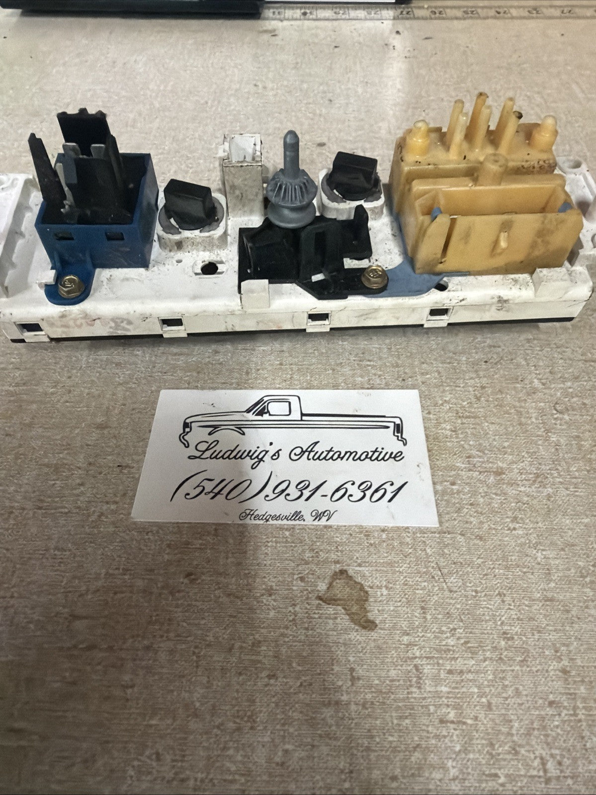 92-96 Ford F150 F250 F350 Bronco, 97 F250 F350 Heat Climate Control with A/C