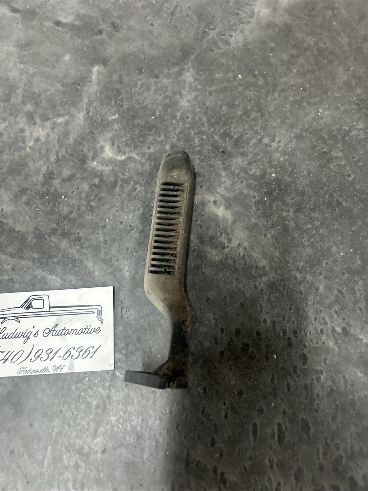 1987-1991 Ford Truck F150 F250 F350 Passenger RH Interior Inner Door Handle OEM