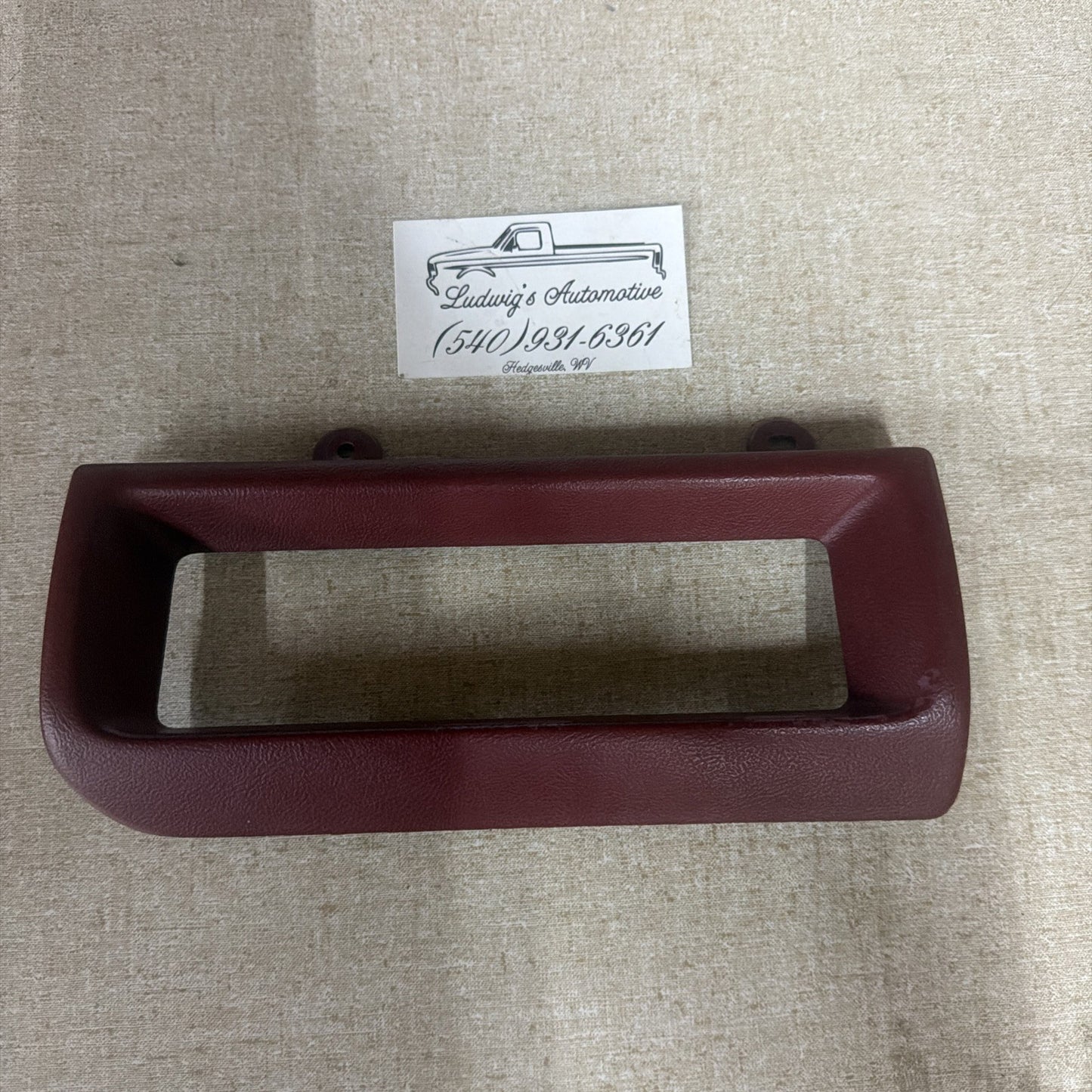 1992–1996 Ford F-150 F-250 F-350 Bronco OEM Climate Control Bezel Red