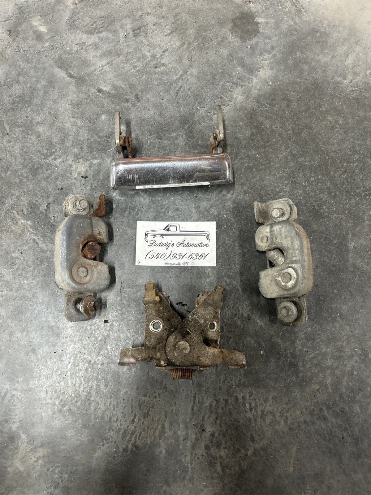 92-96 ford f150 f250 OBS tailgate latch parts