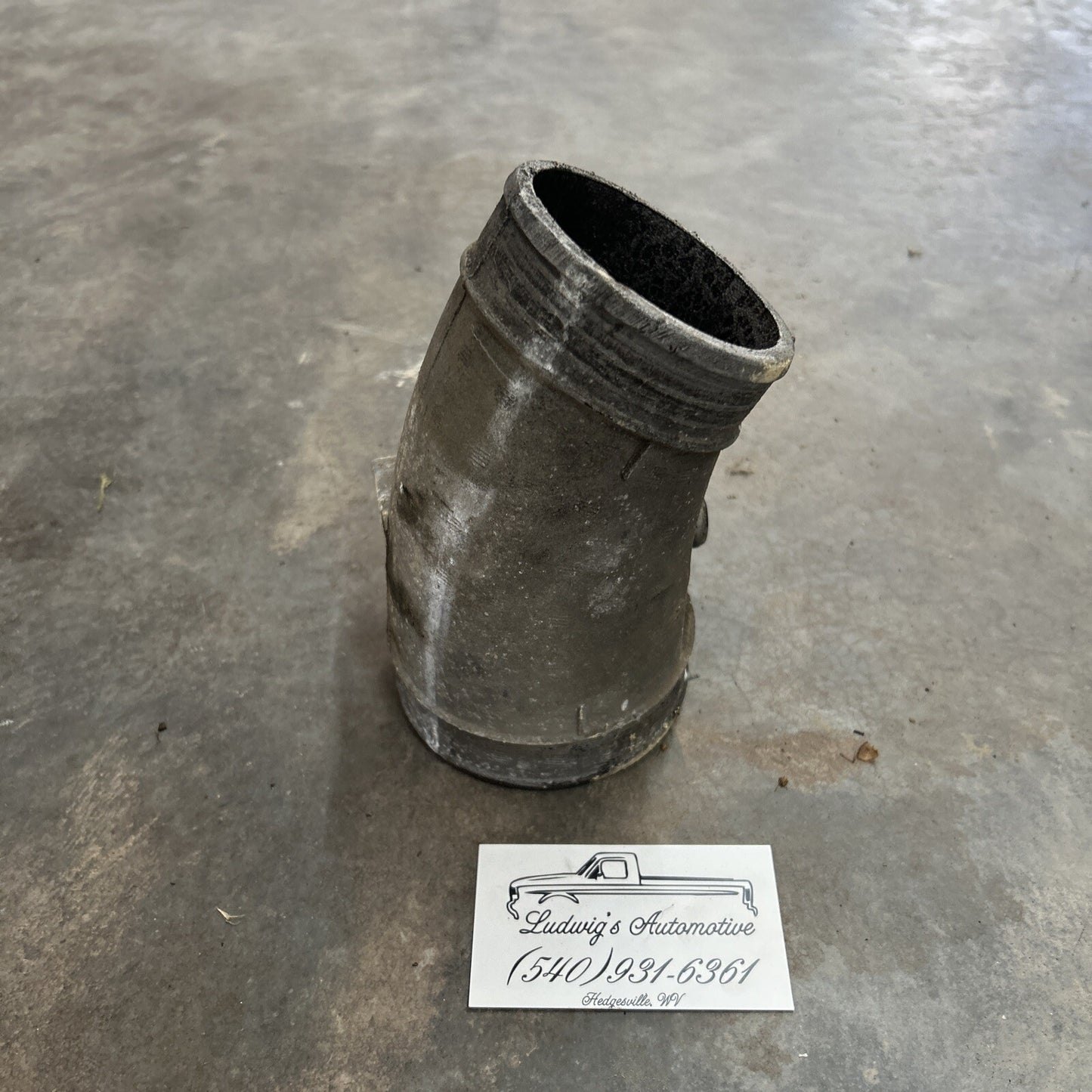 1995 96 FORD PICKUP F350 Air Intake Tube Metal Pipe 7.3L Diesel