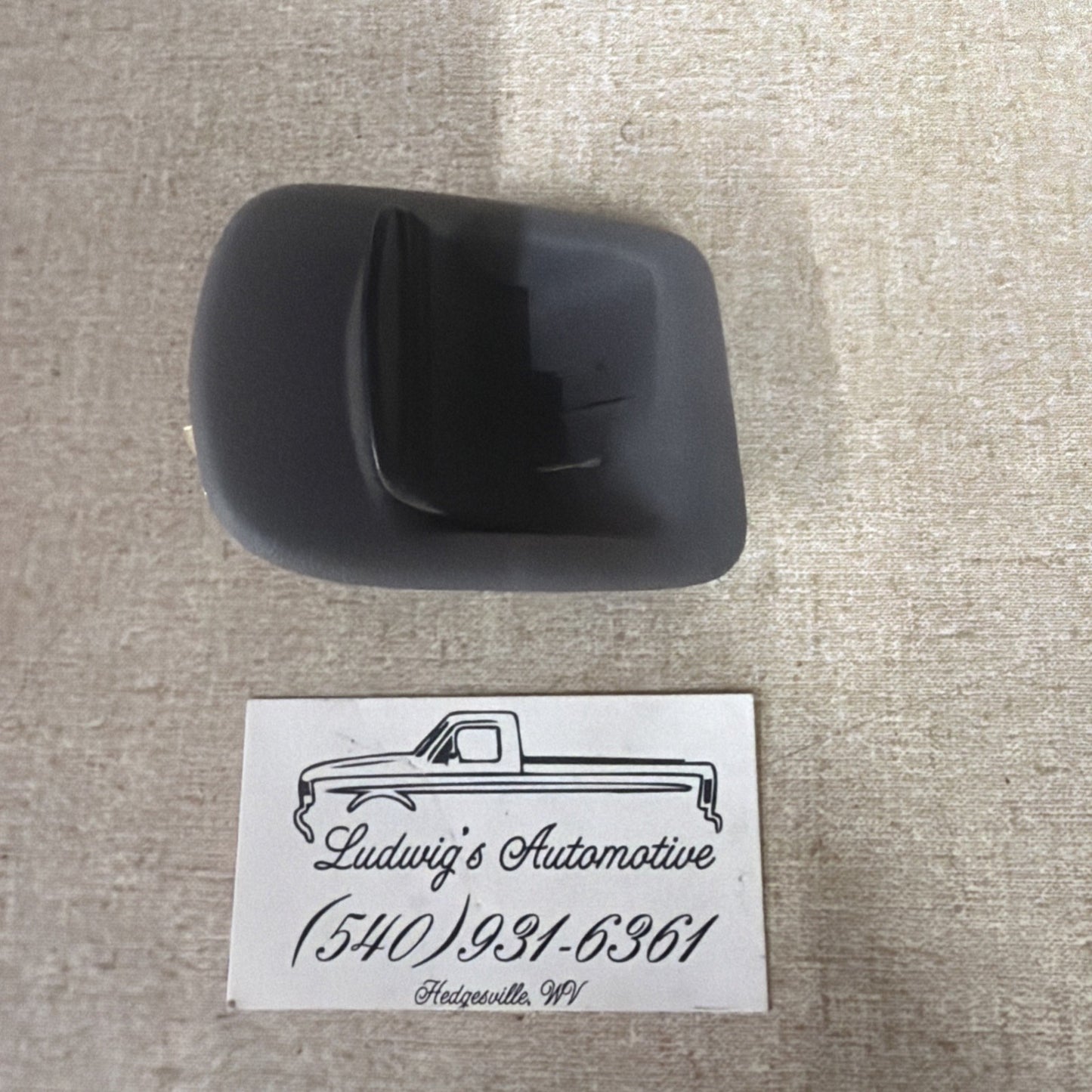 92-96 FORD F150 F250 F350 DASH POWER POINT 12V POWER SOCKET OPAL GREY