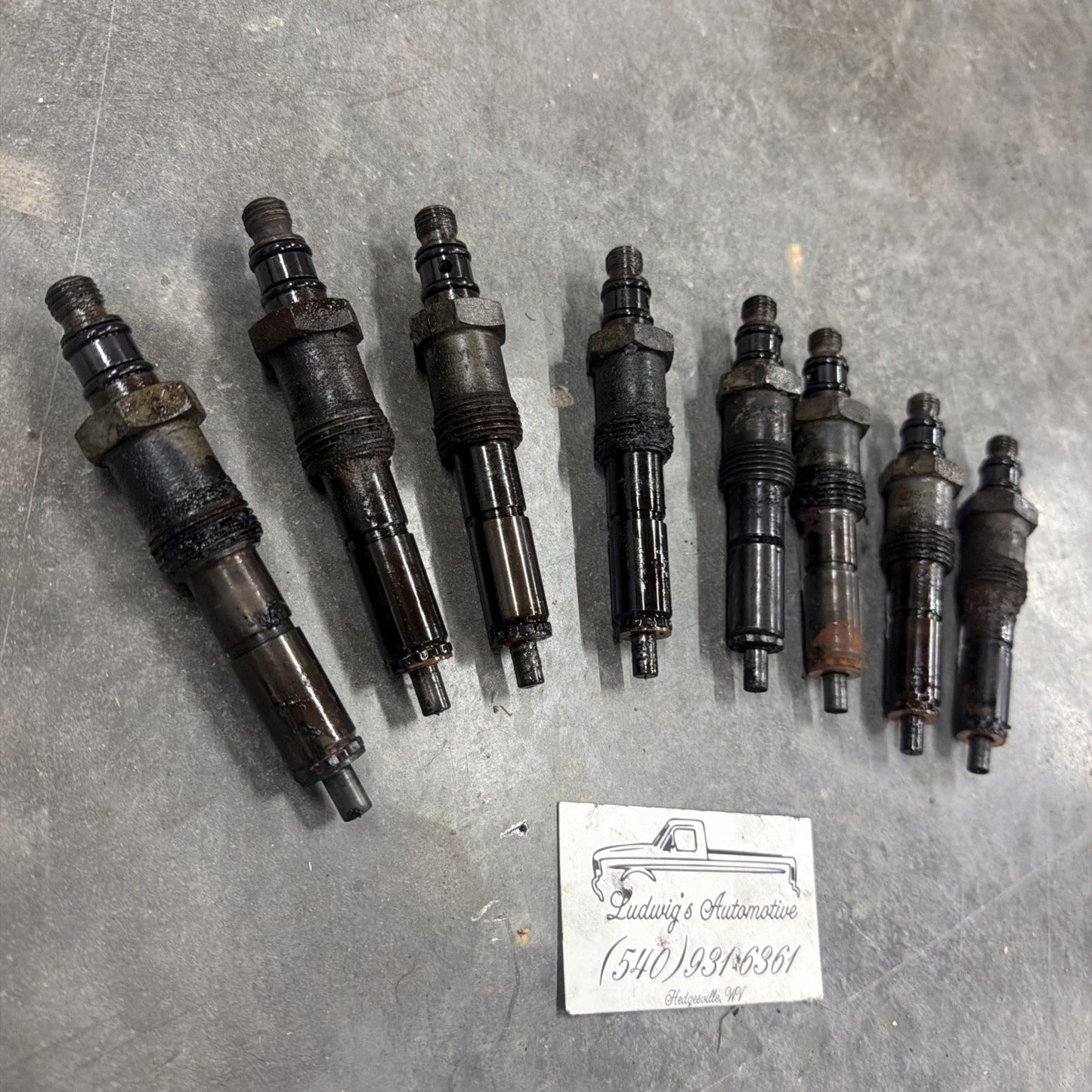 Ford F-250 F-350 1983-1994 6.9L 7.3L IDI Lucas Fuel Injector Cores Set of 8
