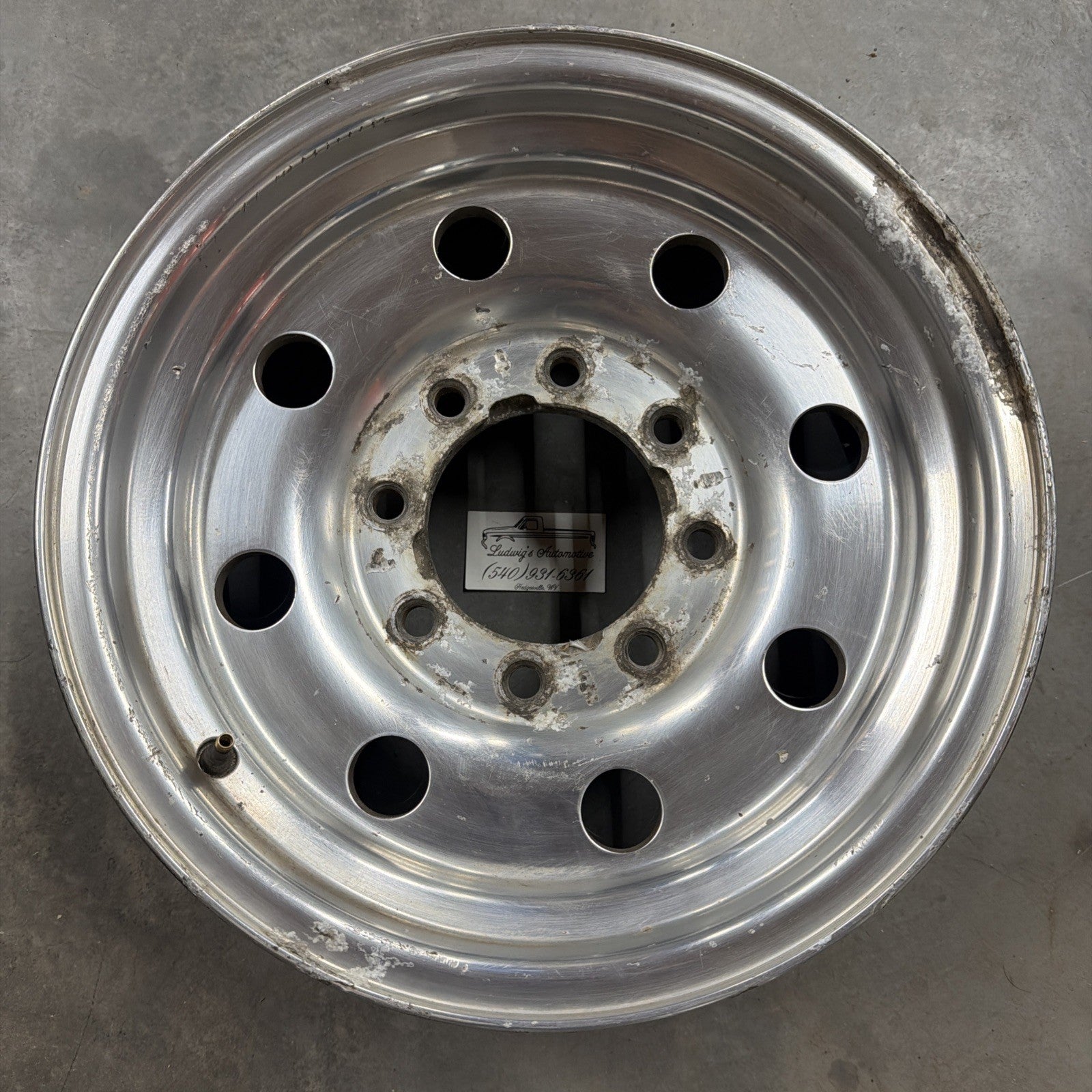 1992-1997 Ford F250,F350 Aluminum 16” 8x6.5 Single Wheel