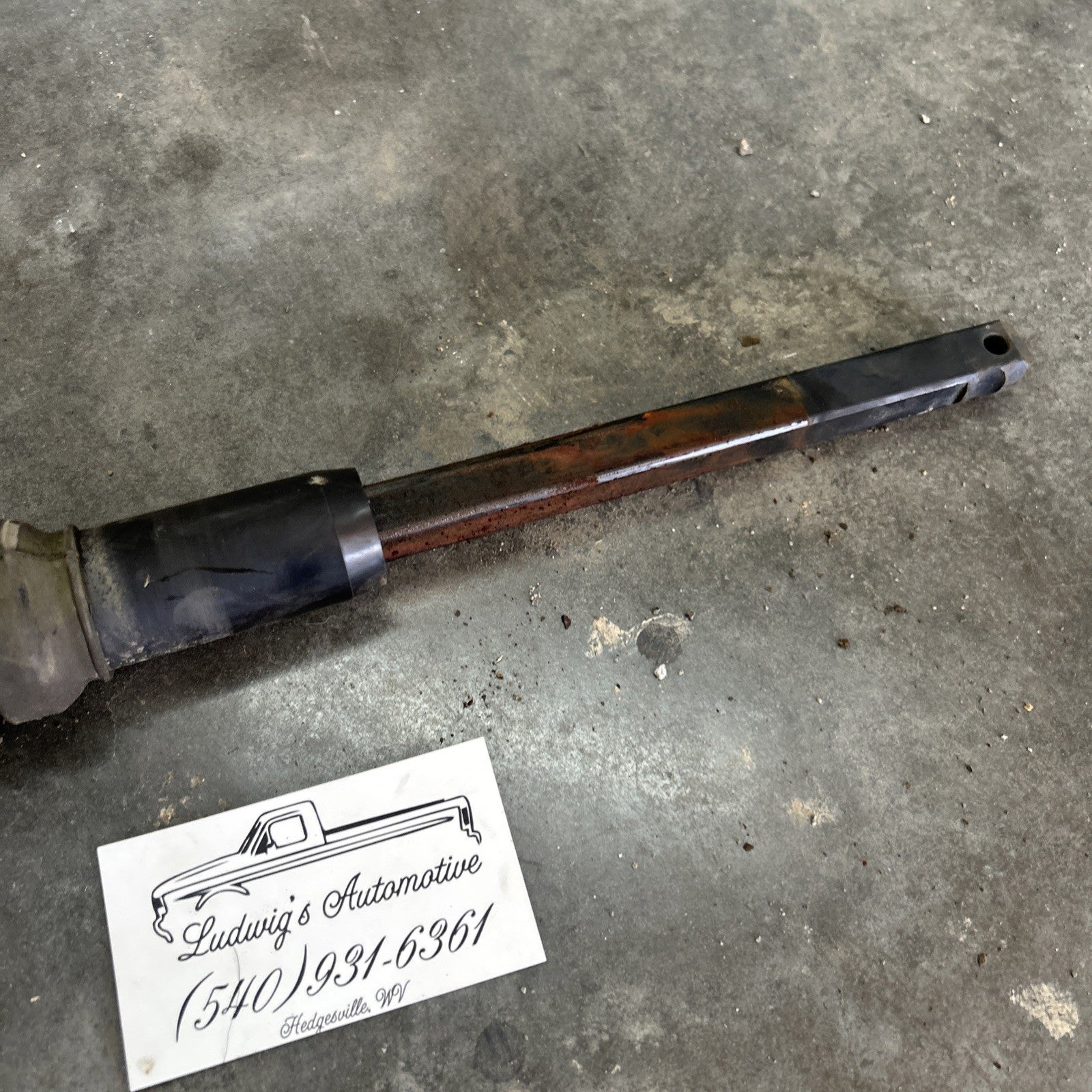 92-96 Ford F-150 F-250 F-350 Steering Column Intermediate Shaft OEM F7DZ7361A