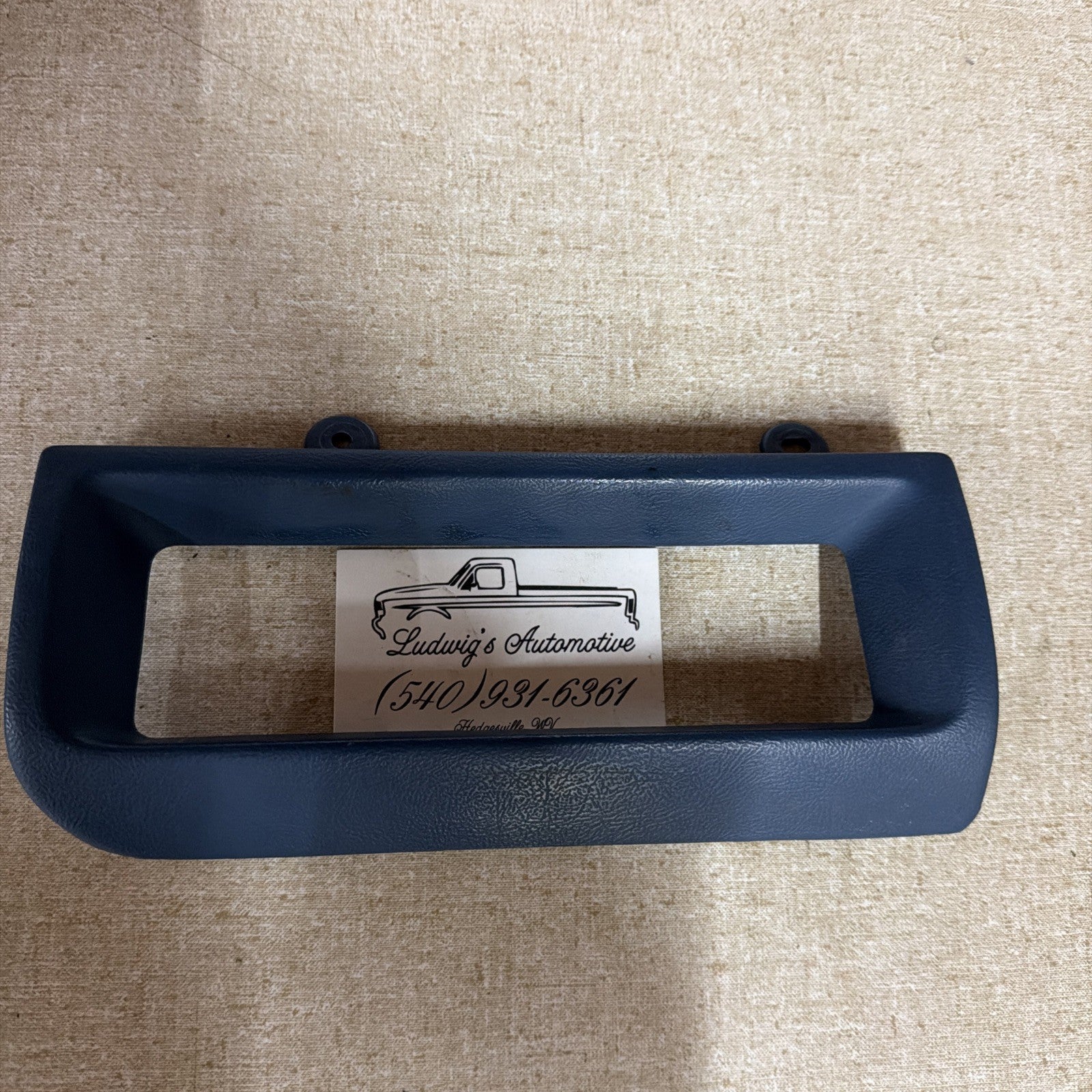 1992-1996 Ford F150 F250 F350 Bronco Blue Climate Control Trim Bezel OEM
