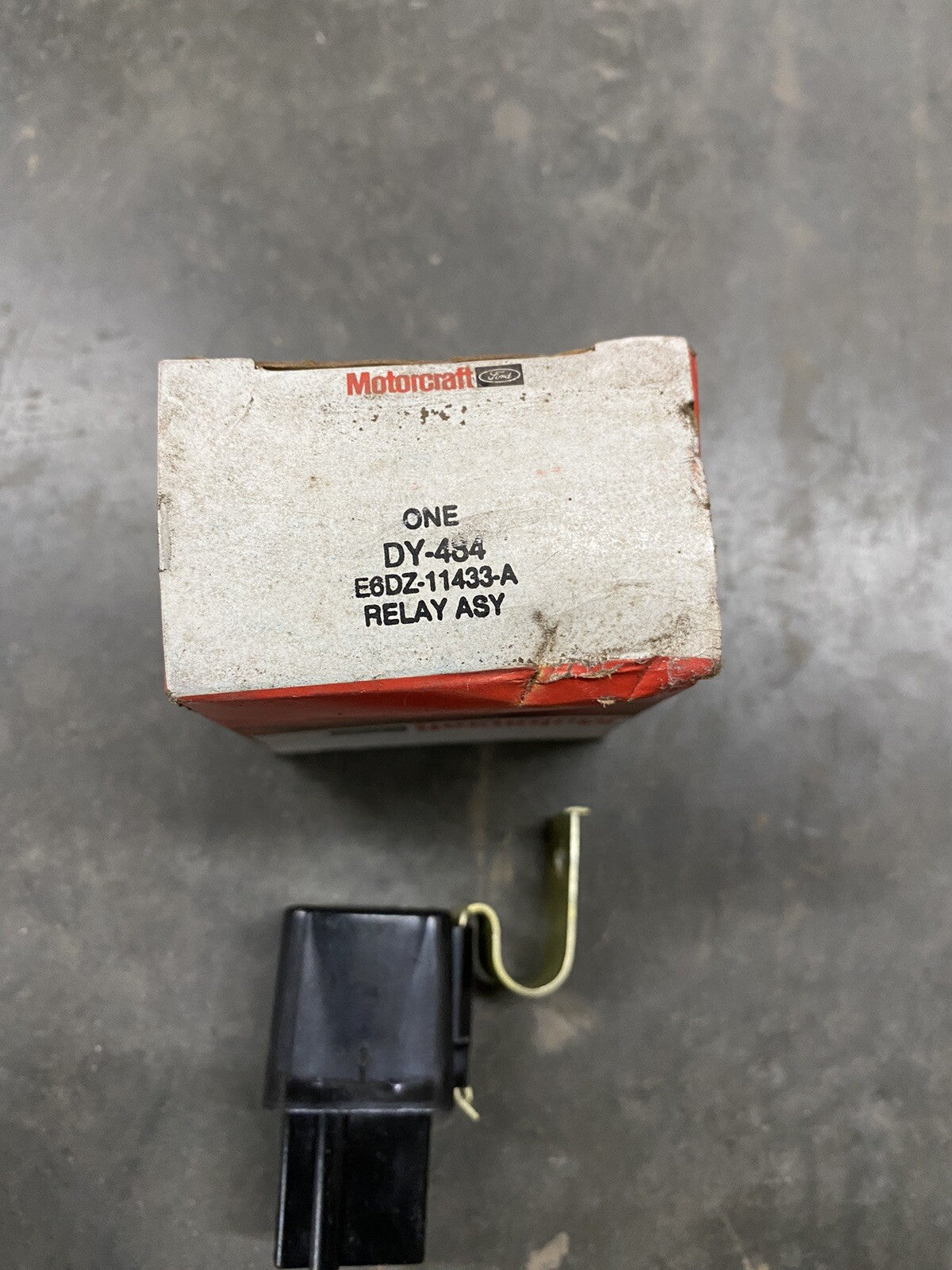 Motorcraft Relay DY-484 E6DZ-11433 A