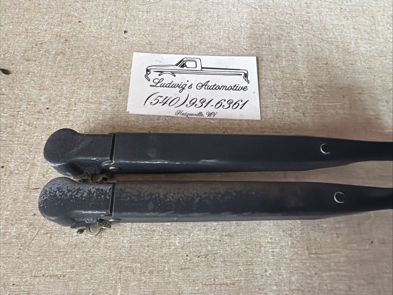 1987 - 1997 Ford Bronco F150 F250 F350 Windshield Wiper Arms. Pair. OEM