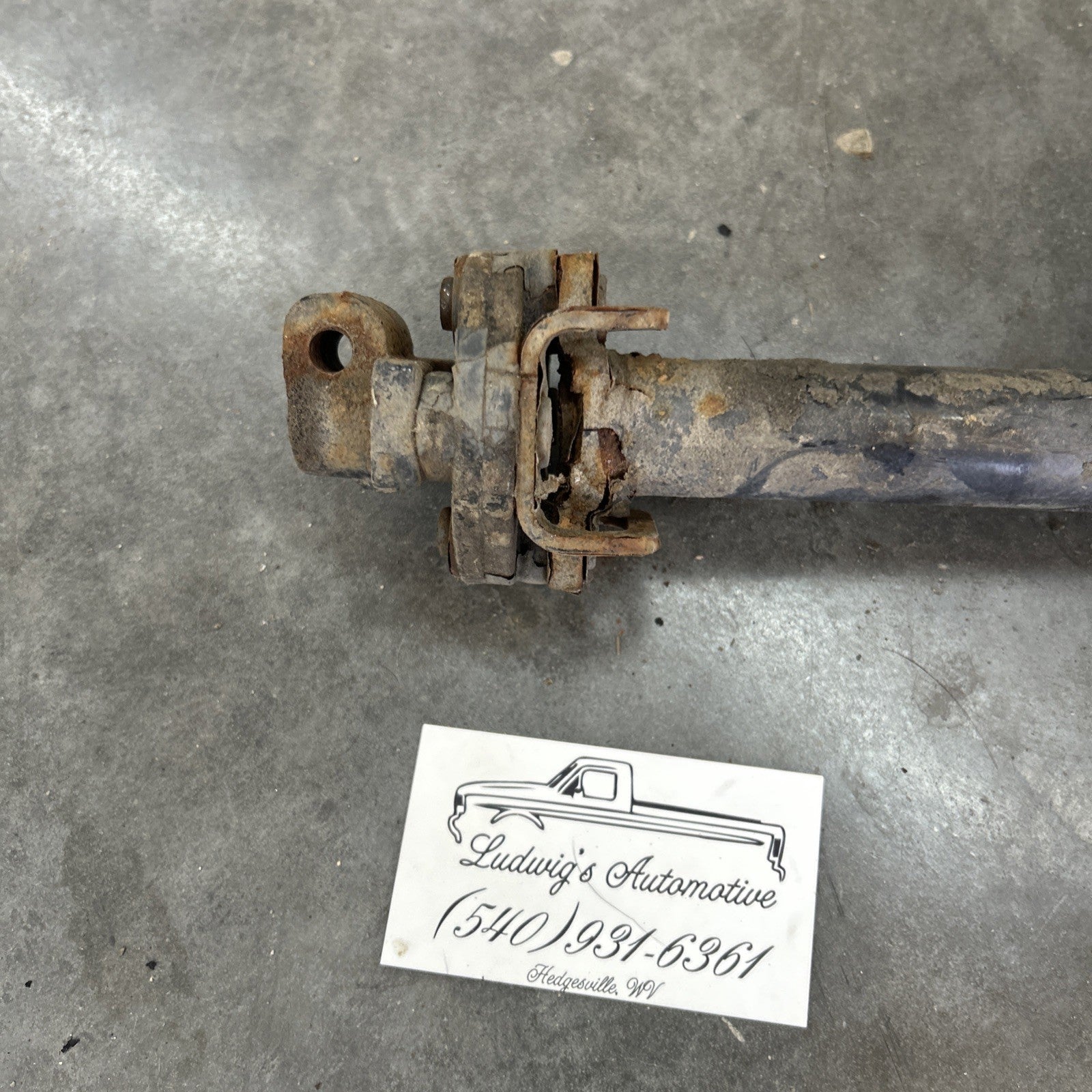 92-96 Ford F-150 F-250 F-350 Steering Column Intermediate Shaft OEM F7DZ7361A