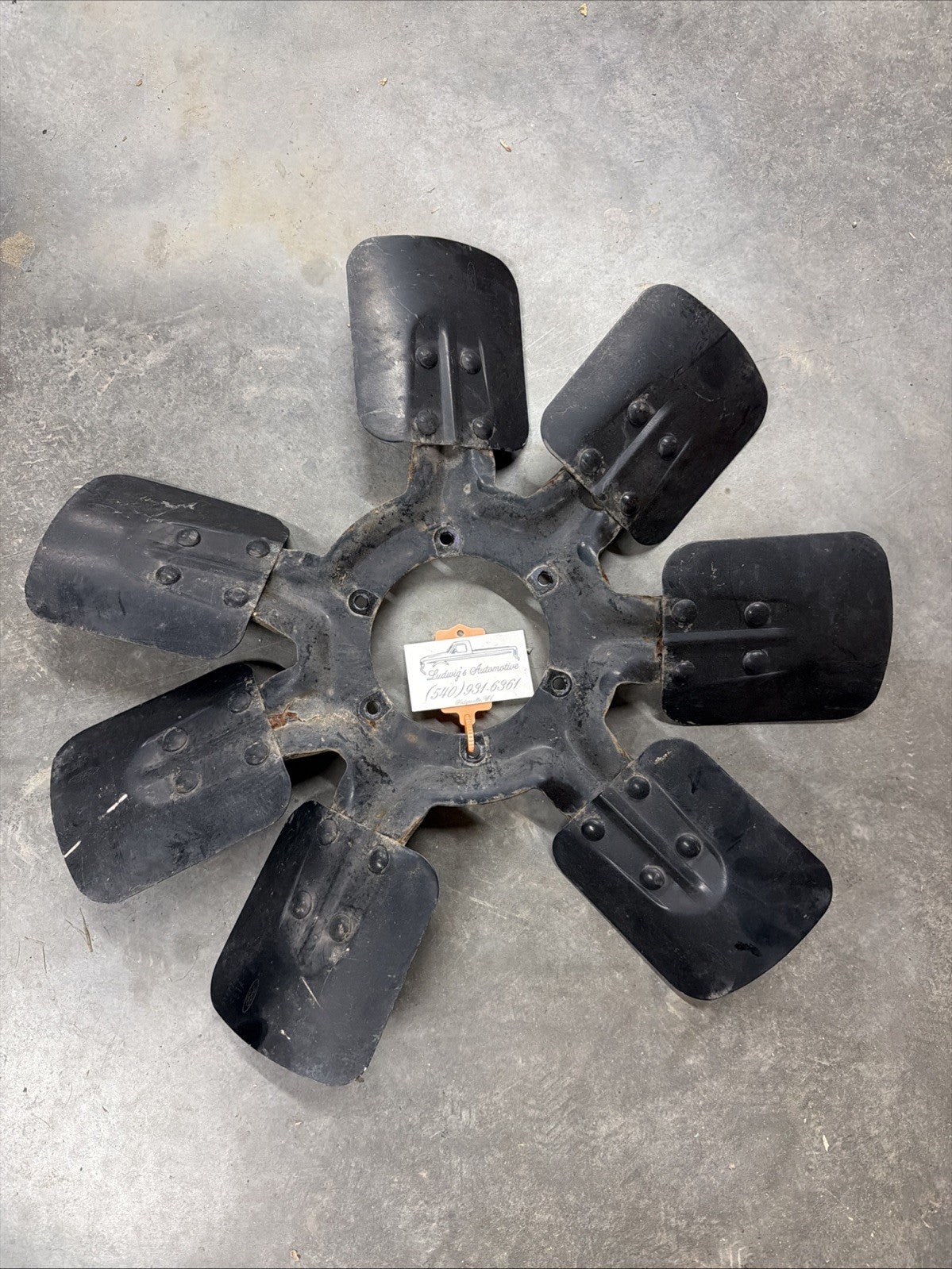 1994.5-1997 Ford F250 F350 7.3 Powerstroke  Engine Radiator  Fan No Clutch