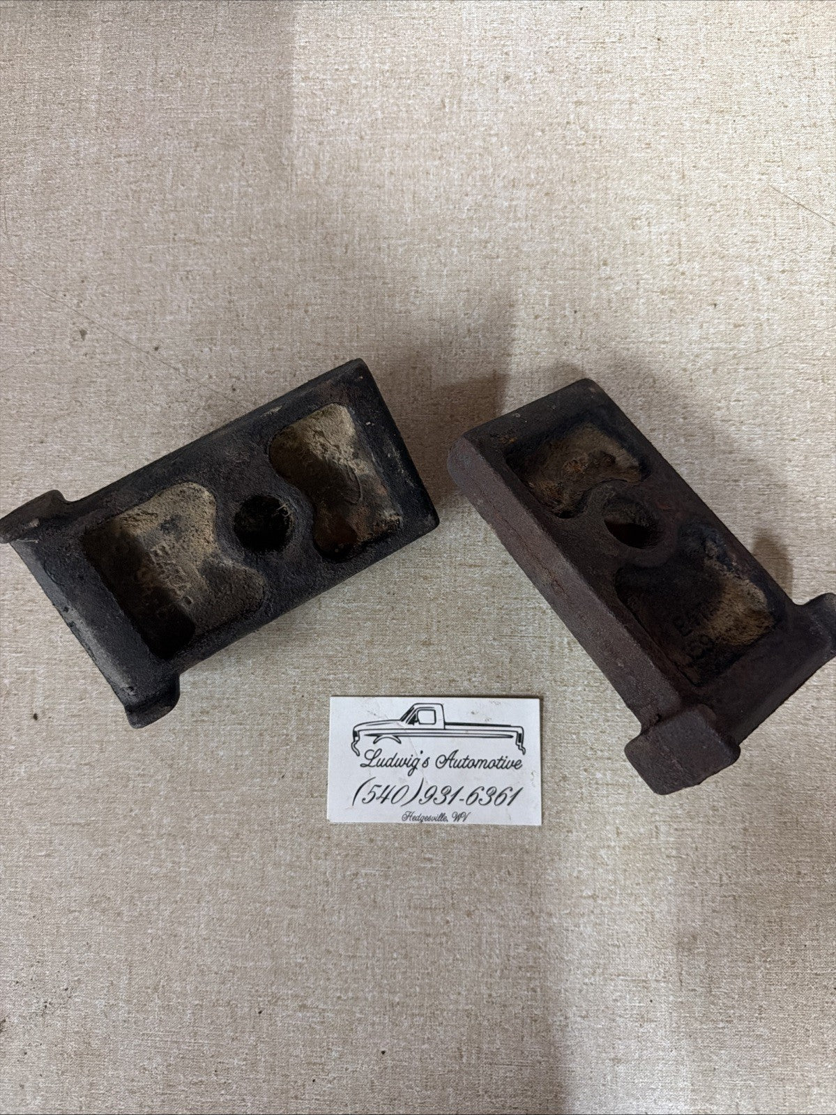 1985-2016 Ford Truck Rear Overload Leaf Spring Spacer Mount Block E4TA-5594-BA