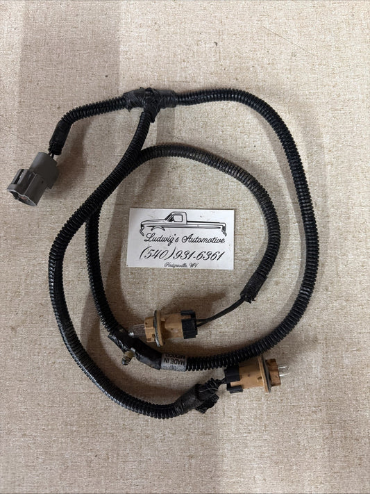 92-96 Ford F150 F250 F350 Pickup Only - Rear LICENSE PLATE Light WIRING HARNESS 