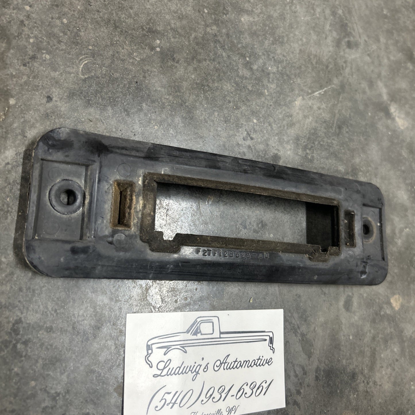 1992 - 1996 FORD F150 F250 F350 4.9 5.0 5.8 7.3 7.5 PCM RUBBER F2TF-12B523-AD