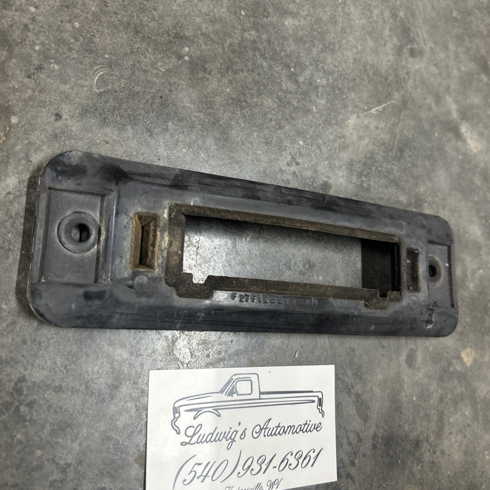 1992 - 1996 FORD F150 F250 F350 4.9 5.0 5.8 7.3 7.5 PCM RUBBER F2TF-12B523-AD