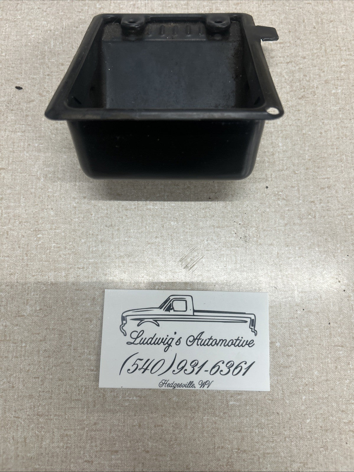 1992 - 1997 Ford F250 F350 Dashboard Ash Tray Metal Insert. OOEM