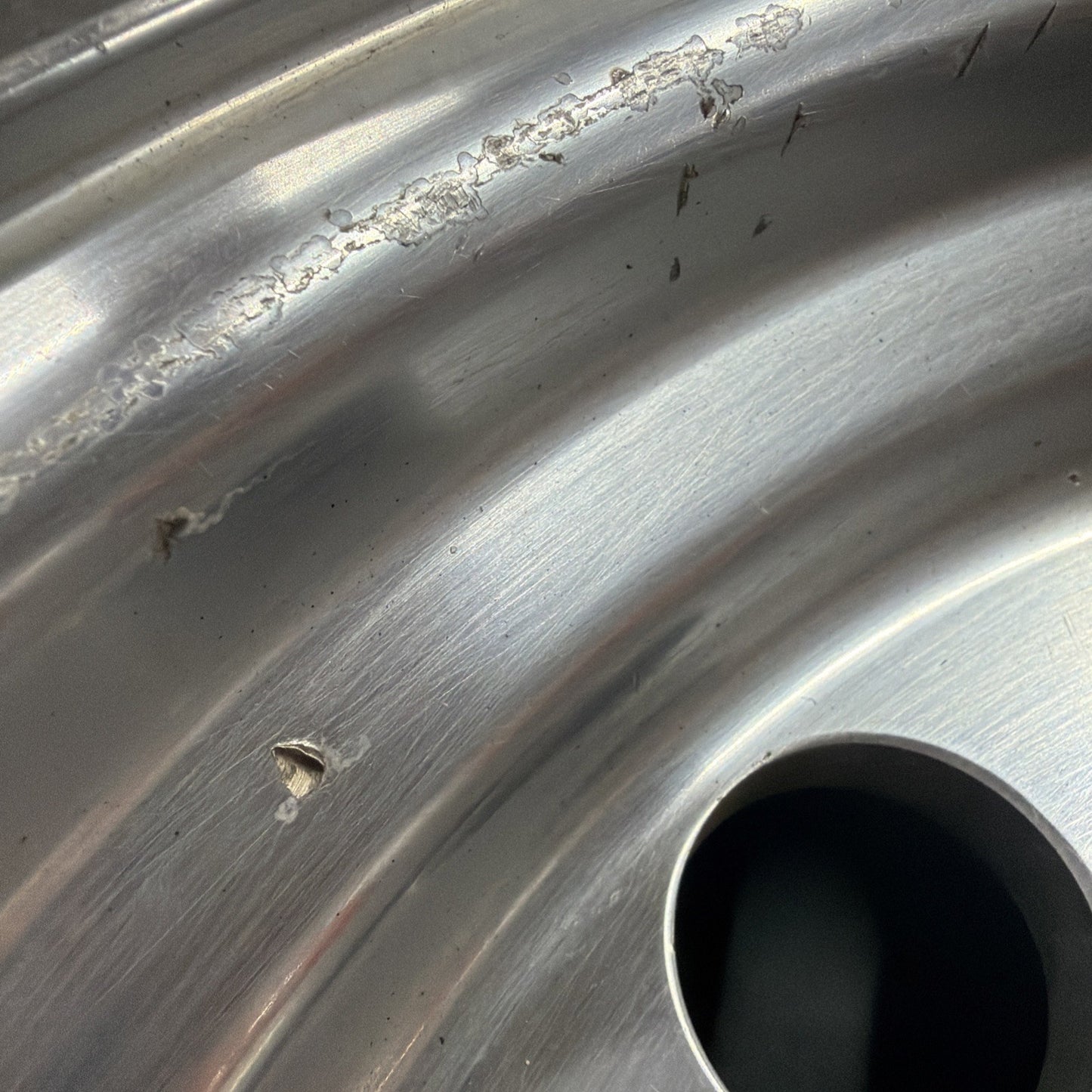 1992-1997 Ford F250,F350 Aluminum 16” 8x6.5 Single Wheel