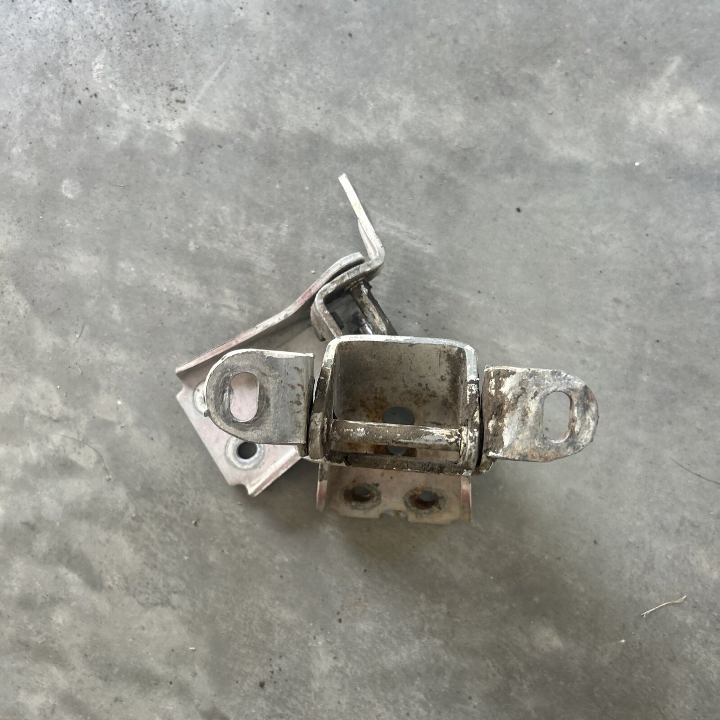 87 - 97 FORD OBS F150 F250 F350 PASSENGER SIDE FRONT DOOR HINGES SET OEM