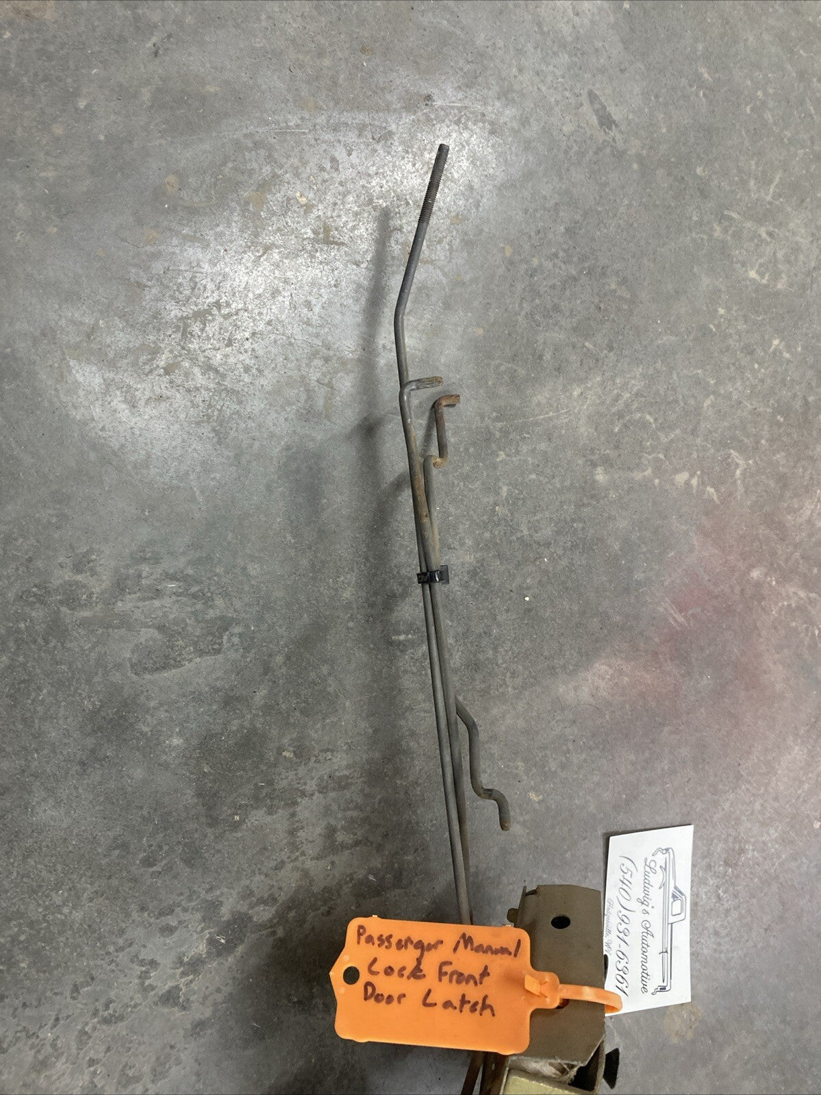 92-96 F Series Passenger Door Latch Assembly 