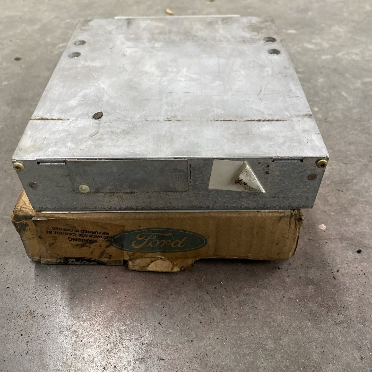 FORD RANGER 2.9L ENGINE CONTROL MODULE E6TF-12A650-E2A RE  1986 REMANUFACTURED