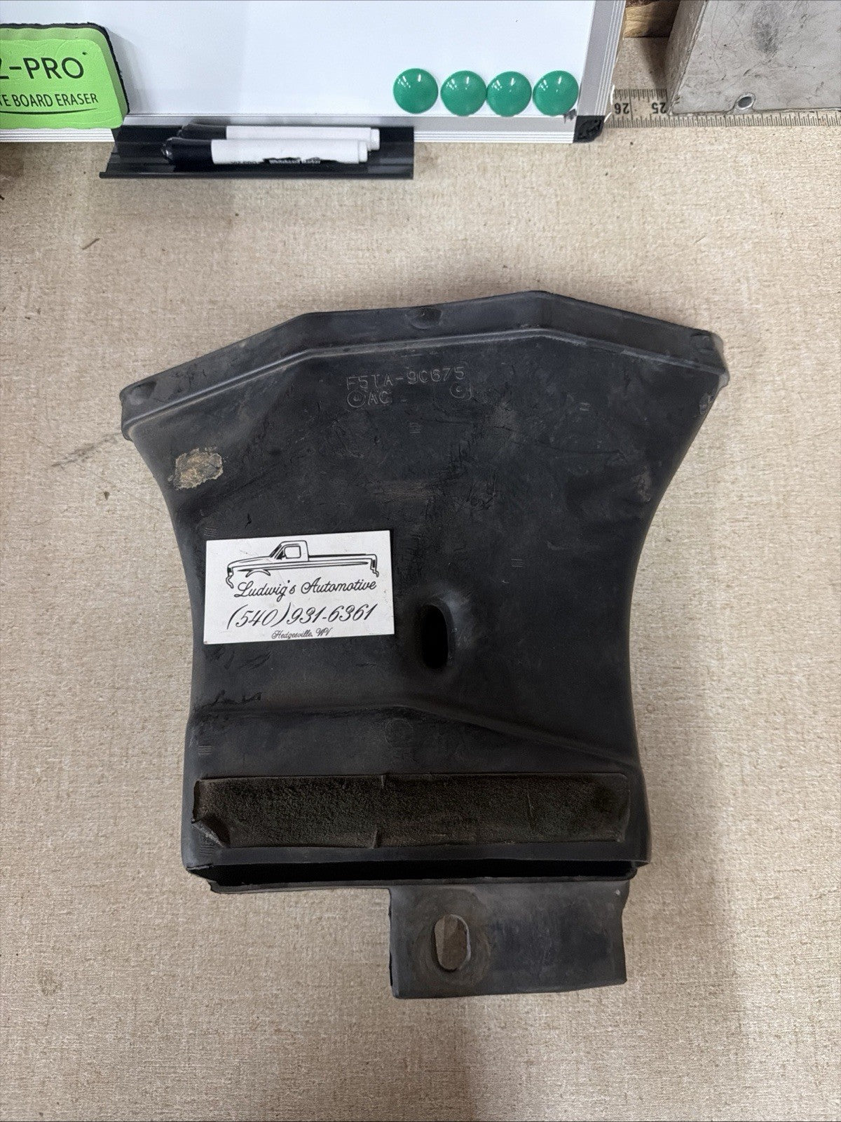 1995-1997 Ford F-250 F-350 7.3L Diesel Air Cleaner Intake Duct F5TA-9C675-AC OEM
