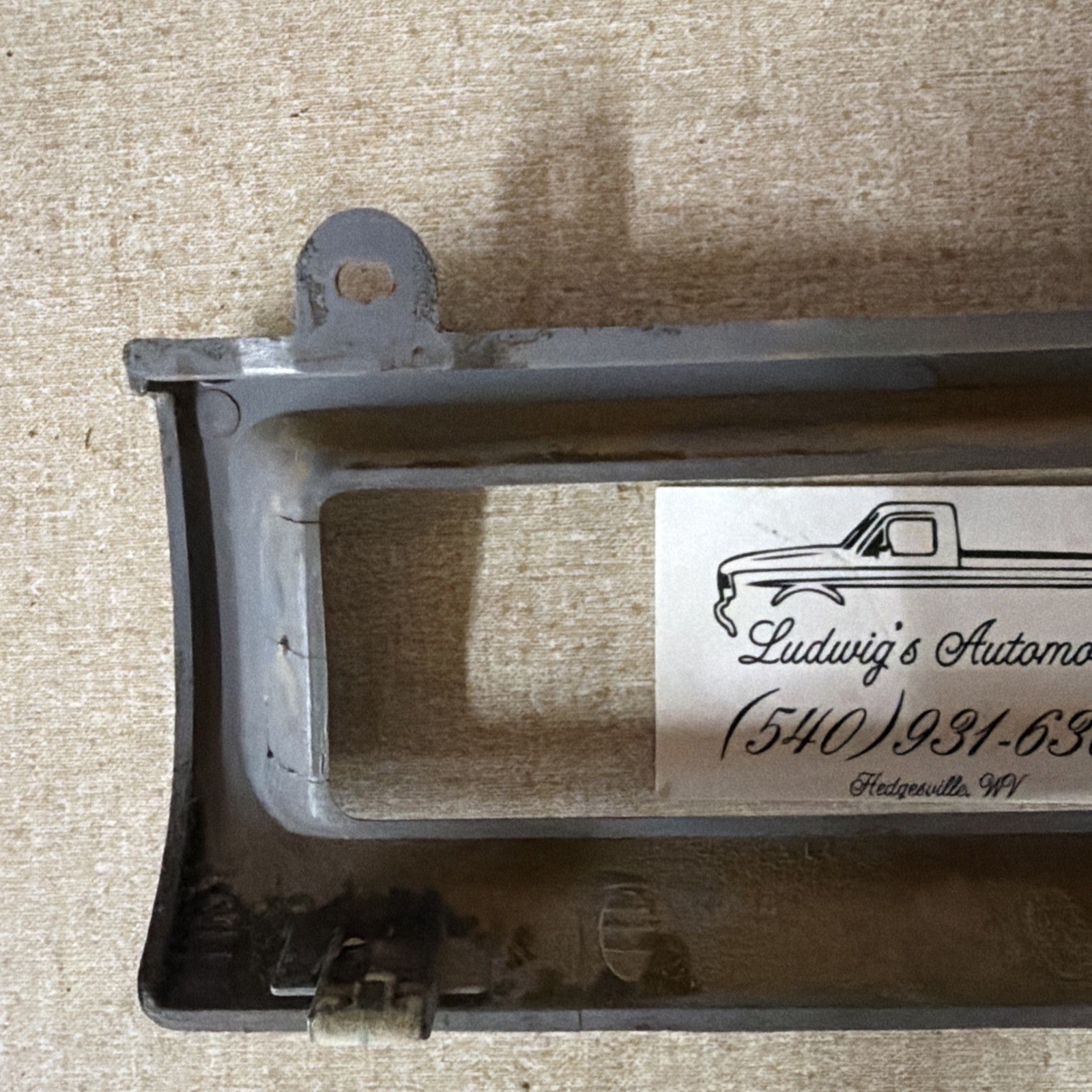 1992-1996 Ford F150 F250 F350 Bronco LIGHT Gray Climate Control Trim Bezel OEM
