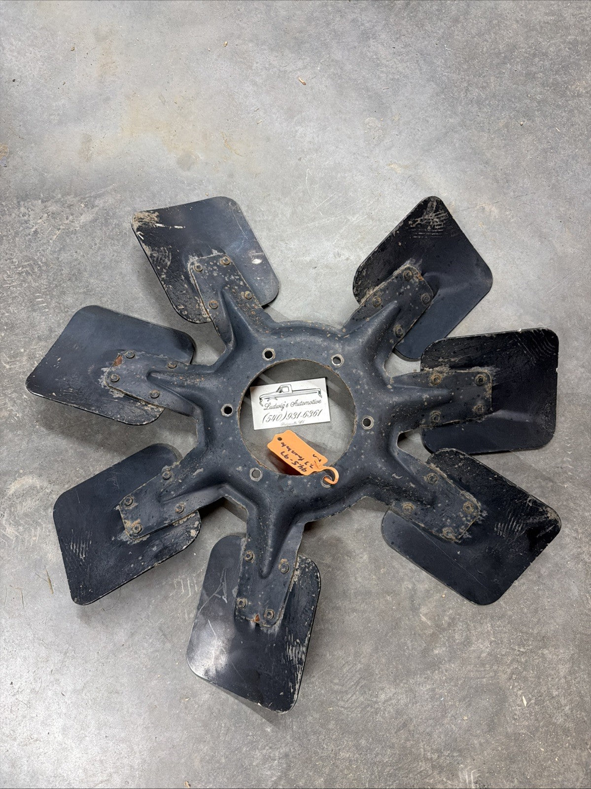 1994.5-1997 Ford F250 F350 7.3 Powerstroke  Engine Radiator  Fan No Clutch