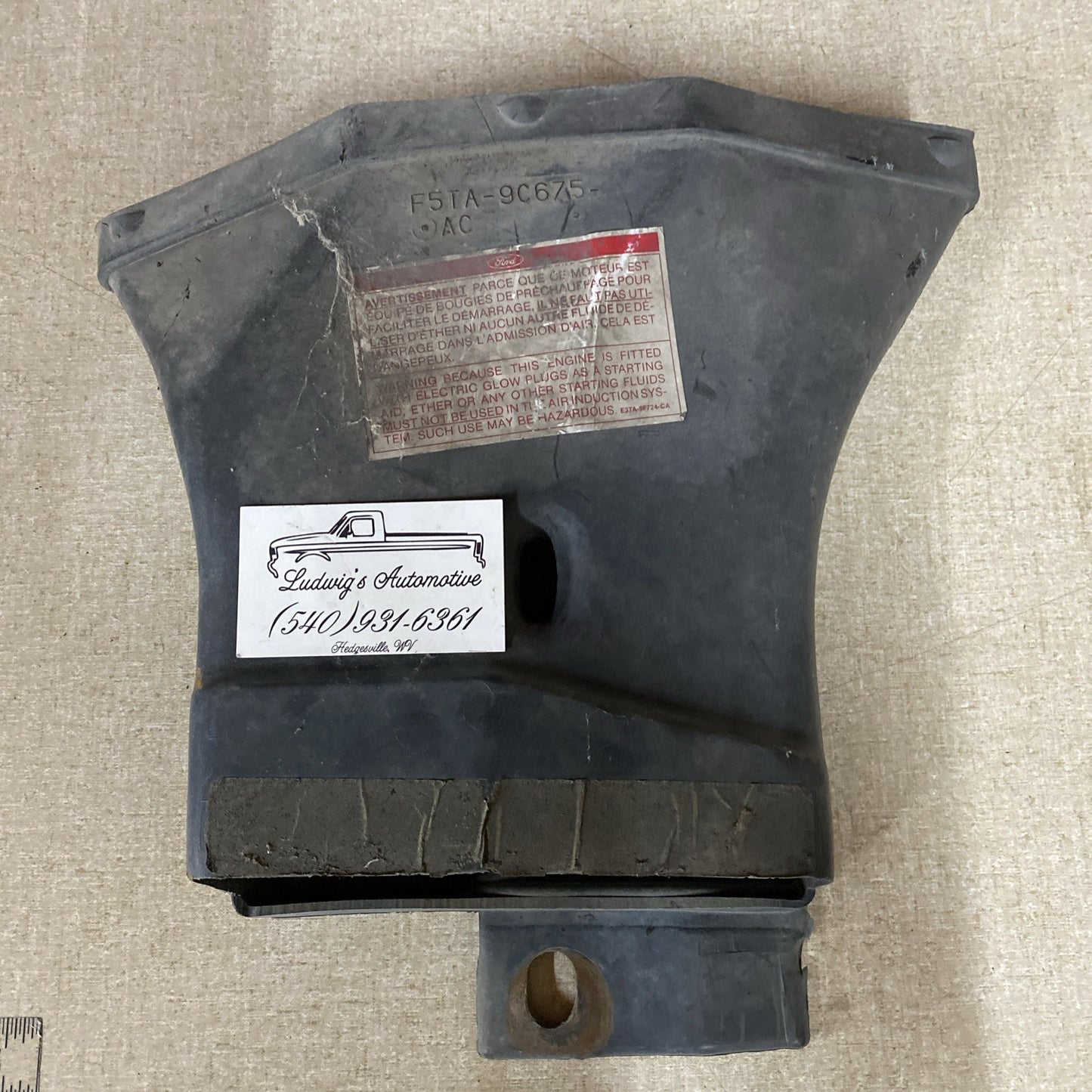 1995-1997 Ford F-250 F-350 7.3L Diesel Air Cleaner Intake Duct F5TA-9C675-AC OEM