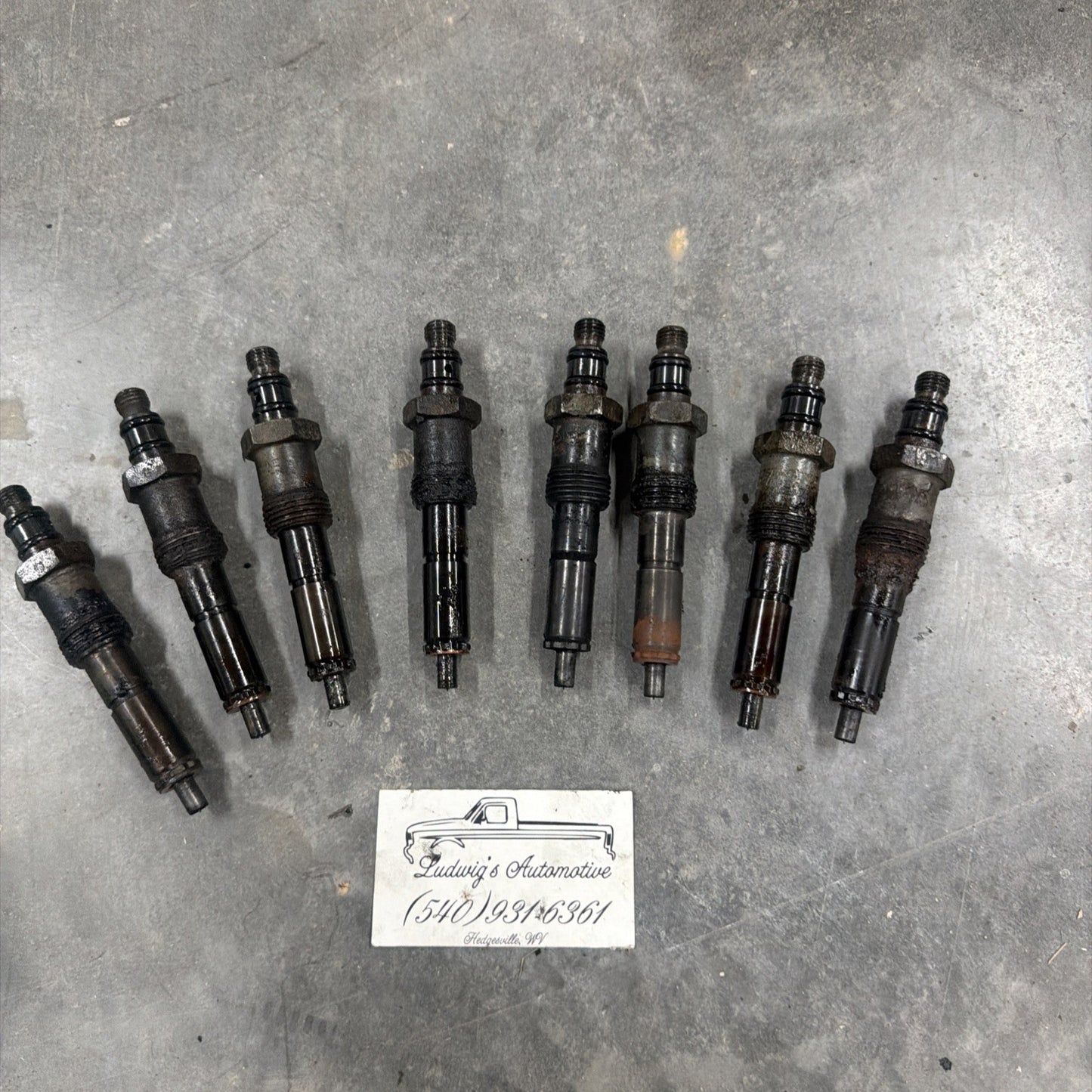 Ford F-250 F-350 1983-1994 6.9L 7.3L IDI Lucas Fuel Injector Cores Set of 8