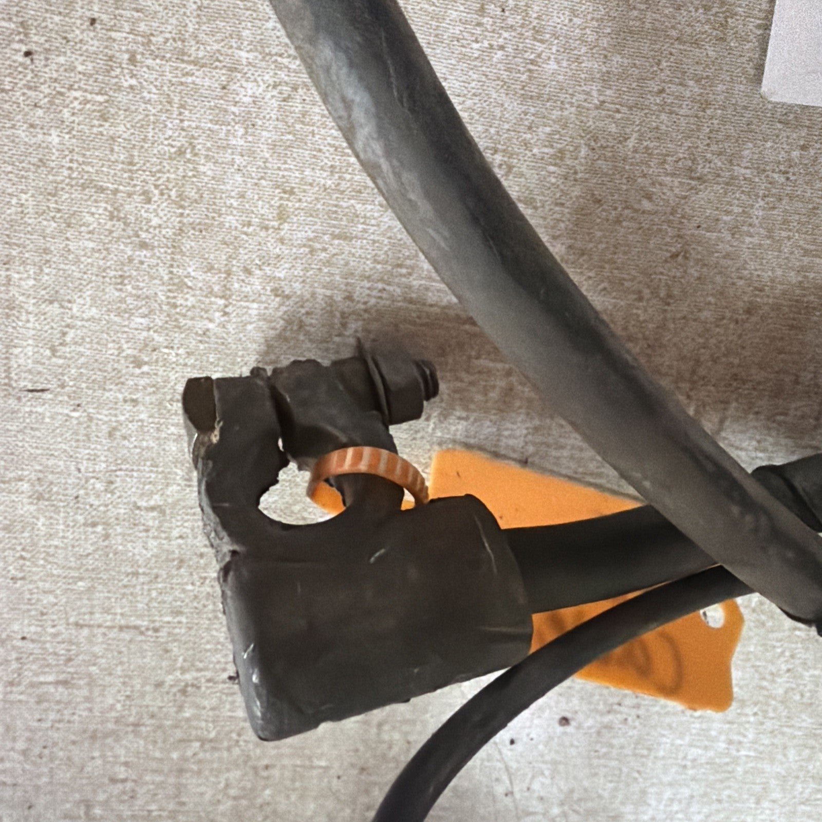 95 - 97 Ford F250 F350 7.3L Passenger Battery Ground Strap Motorcraft WC-9352