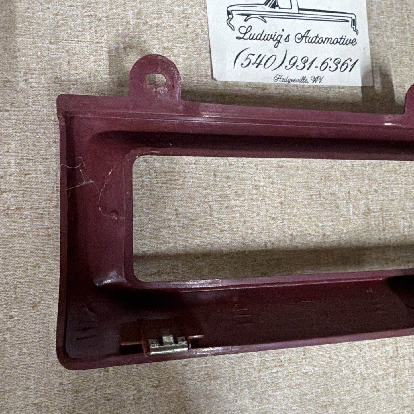 1992–1996 Ford F-150 F-250 F-350 Bronco OEM Climate Control Bezel Red