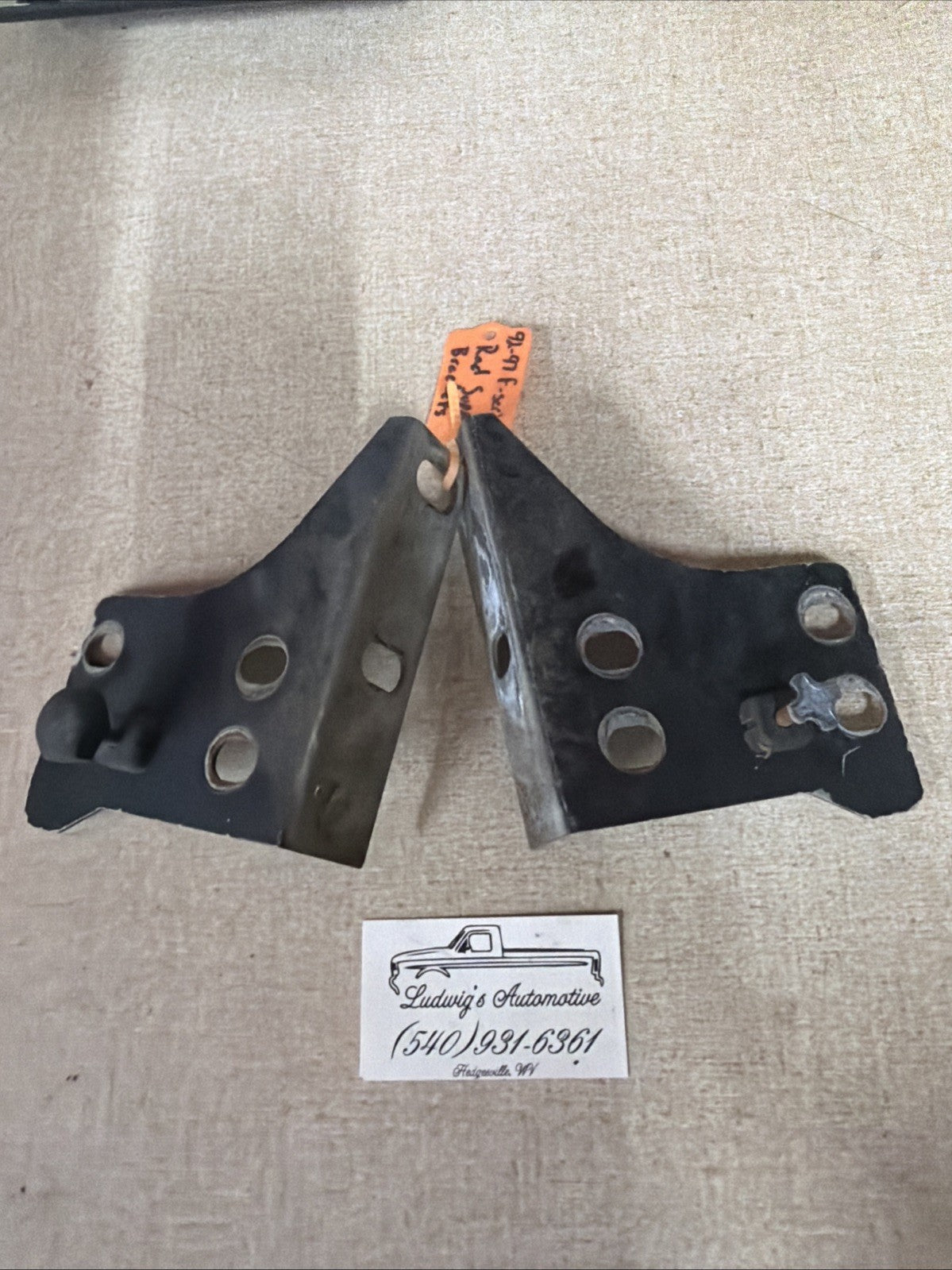 92-97FORD F150 F250 F350 F450 Bronco Upper L&R CORNER CORE SUPPORT BRACKETS OEM