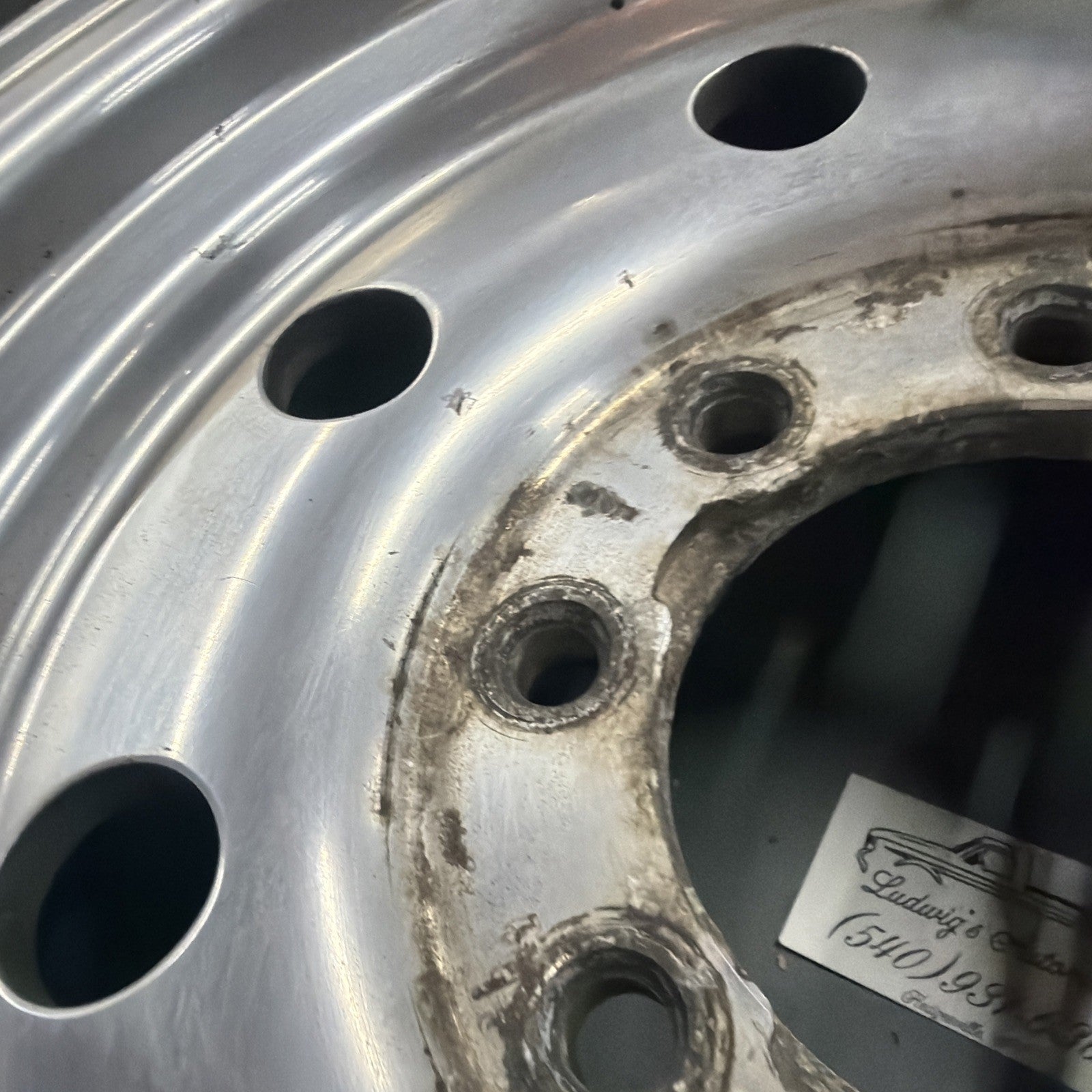 1992-1997 Ford F250,F350 Aluminum 16” 8x6.5 Single Wheel