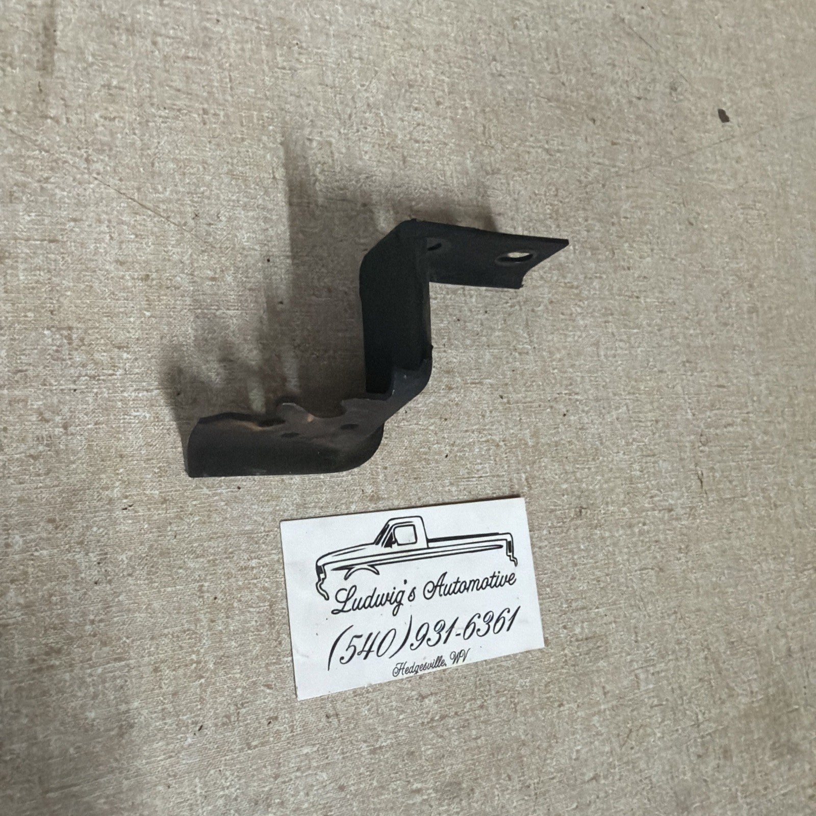 83-94 Ford F250 6.9 7.3 7.3L IDI Diesel Throttle Pedal Linkage MOUNTING BRACKET