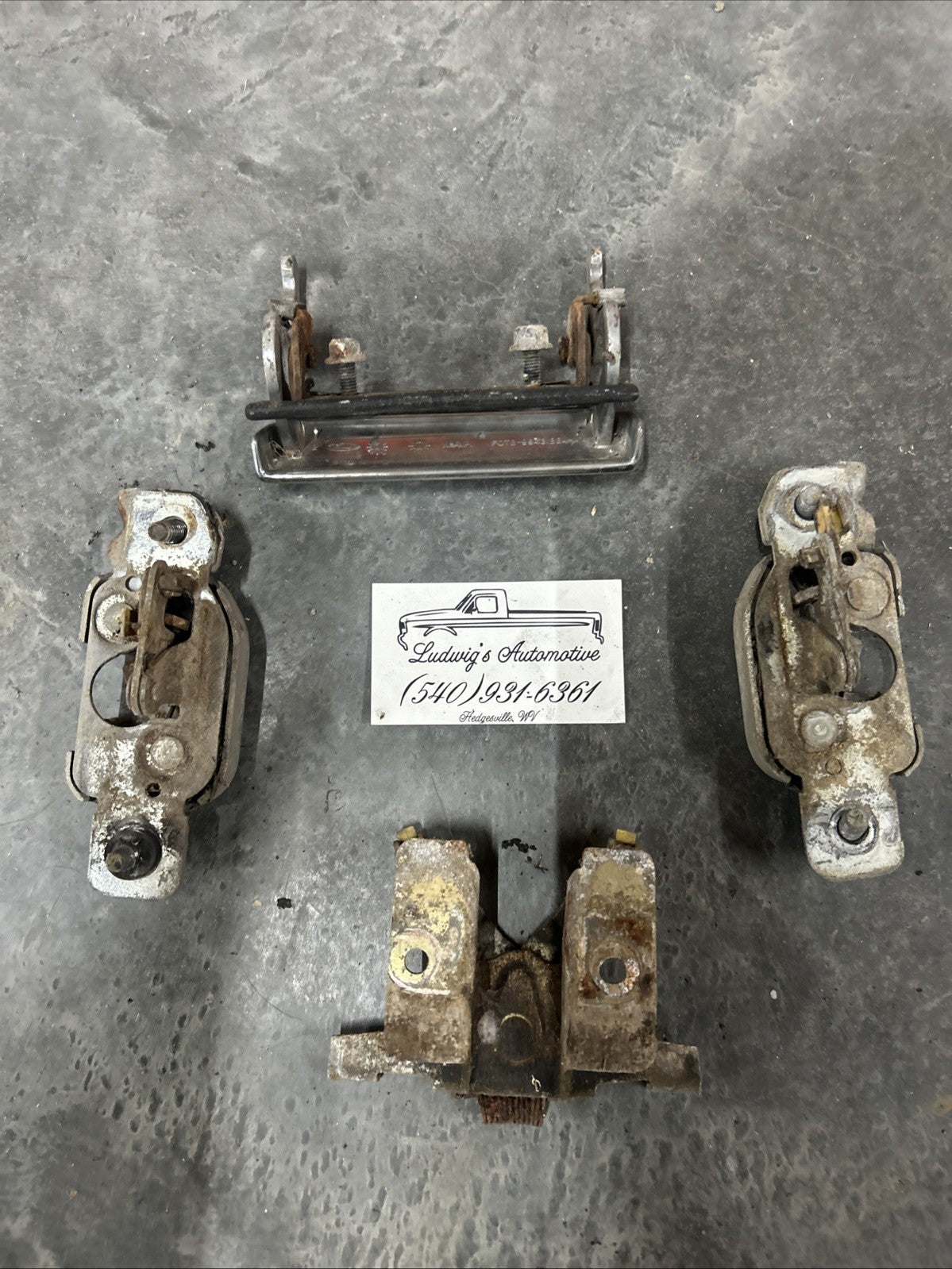 92-96 ford f150 f250 OBS tailgate latch parts