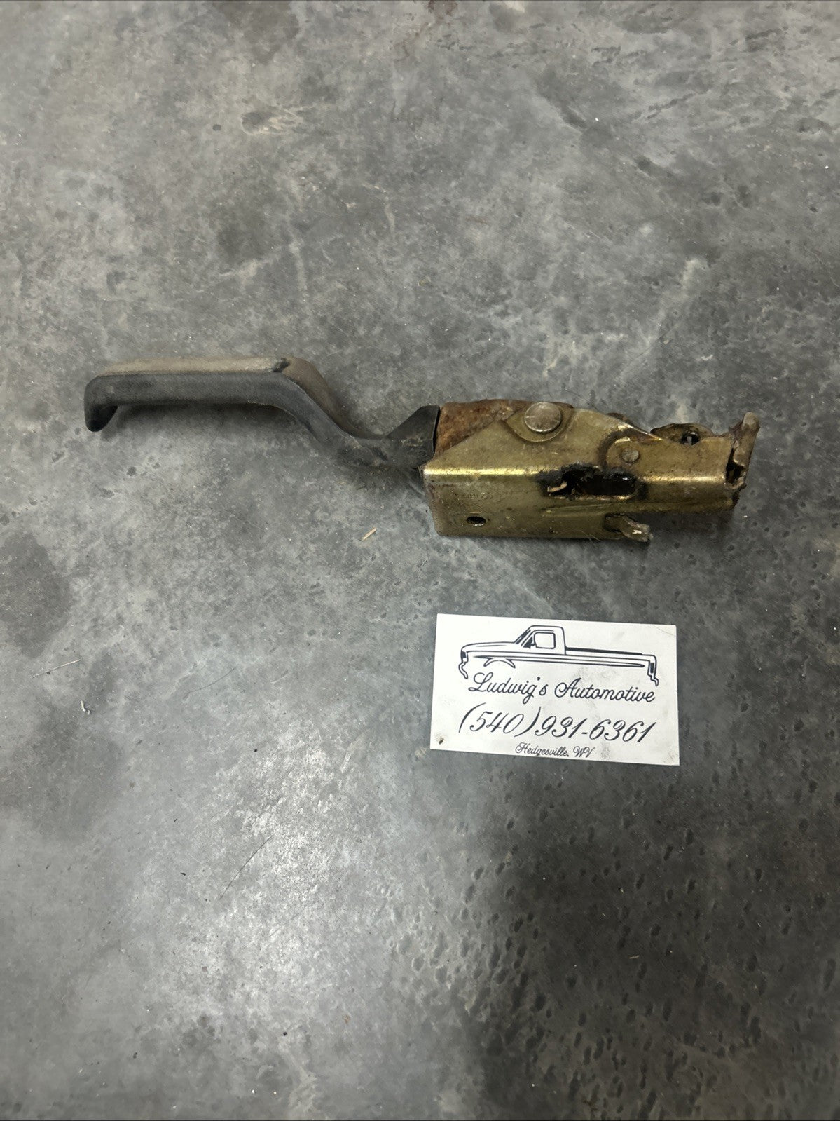 1992-1996 Ford Truck F150 F250 F350 Passenger RH Interior Inner Door Handle OEM