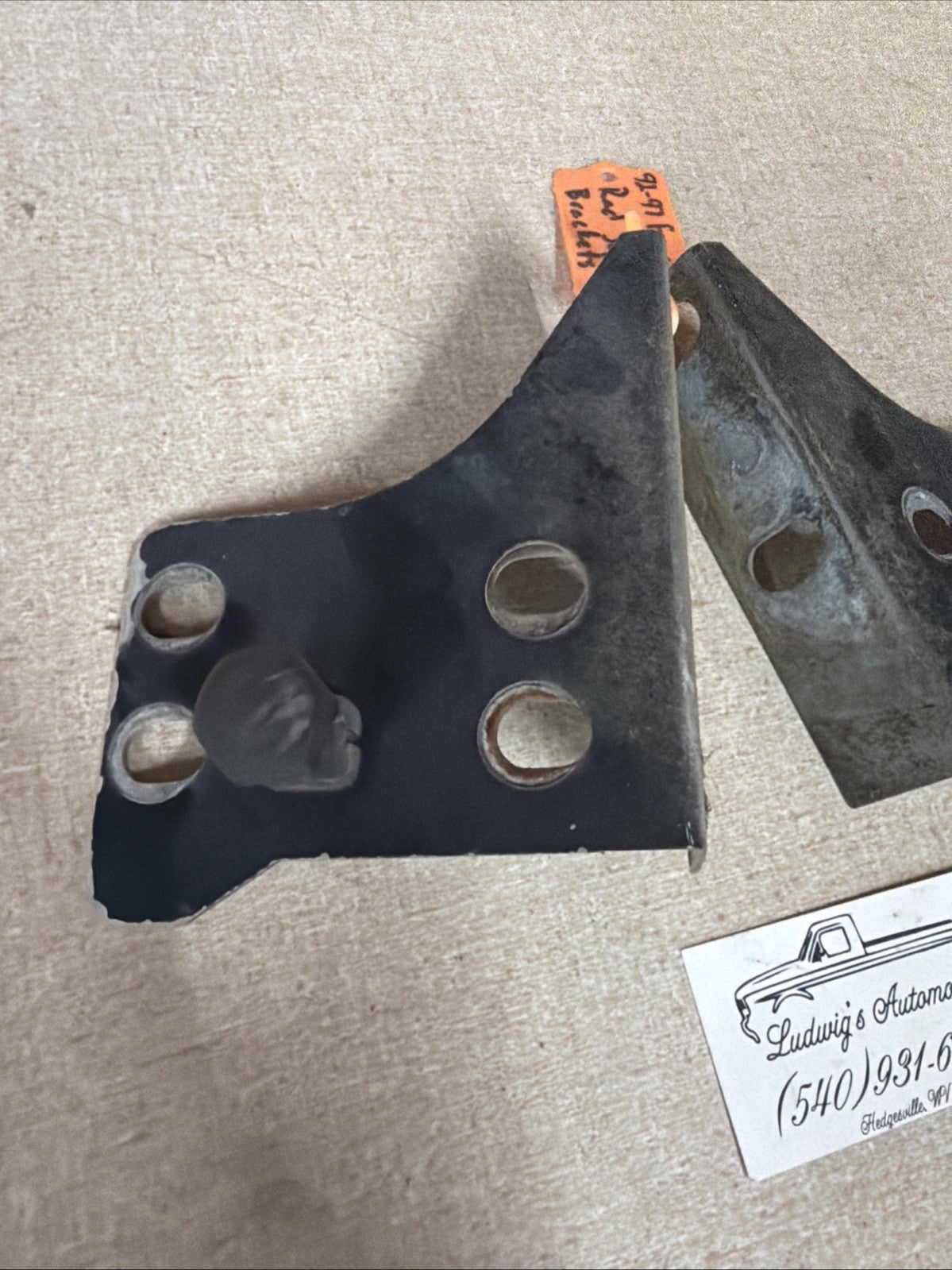92-97FORD F150 F250 F350 F450 Bronco Upper L&R CORNER CORE SUPPORT BRACKETS OEM